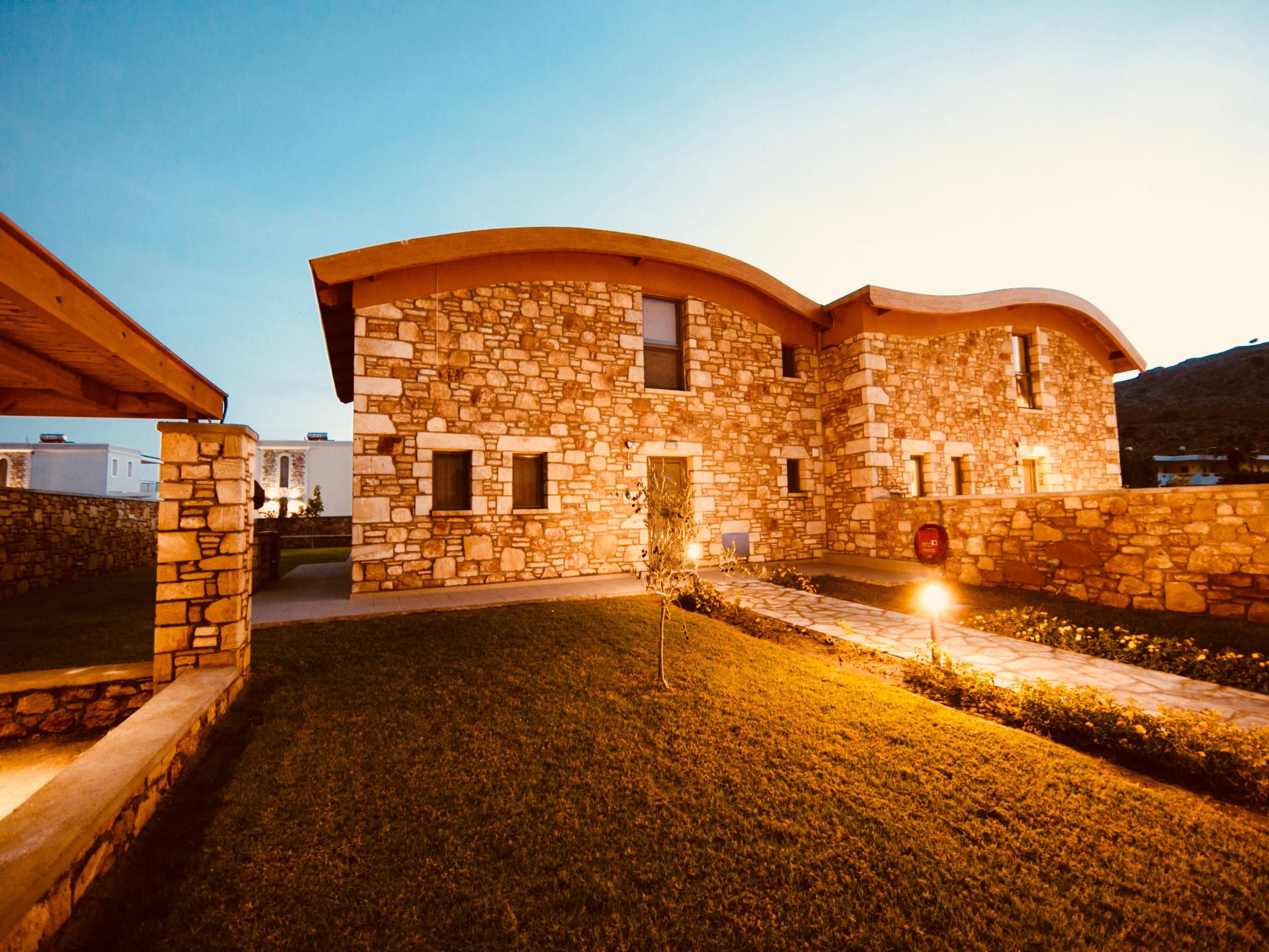 Mit Garten, Grill und Terrasse-Dehors