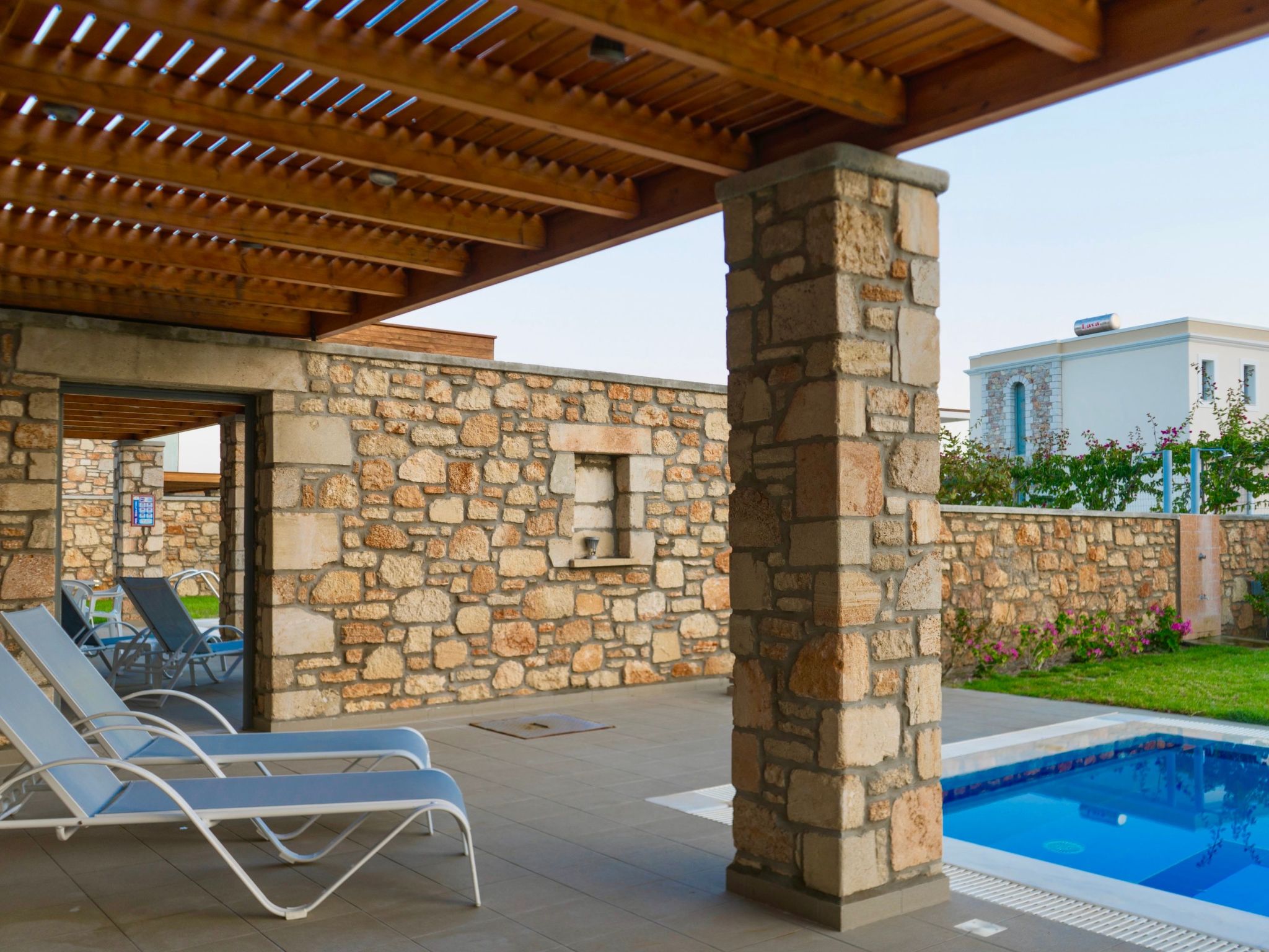 Photo of mit Garten, Grill und Terrasse