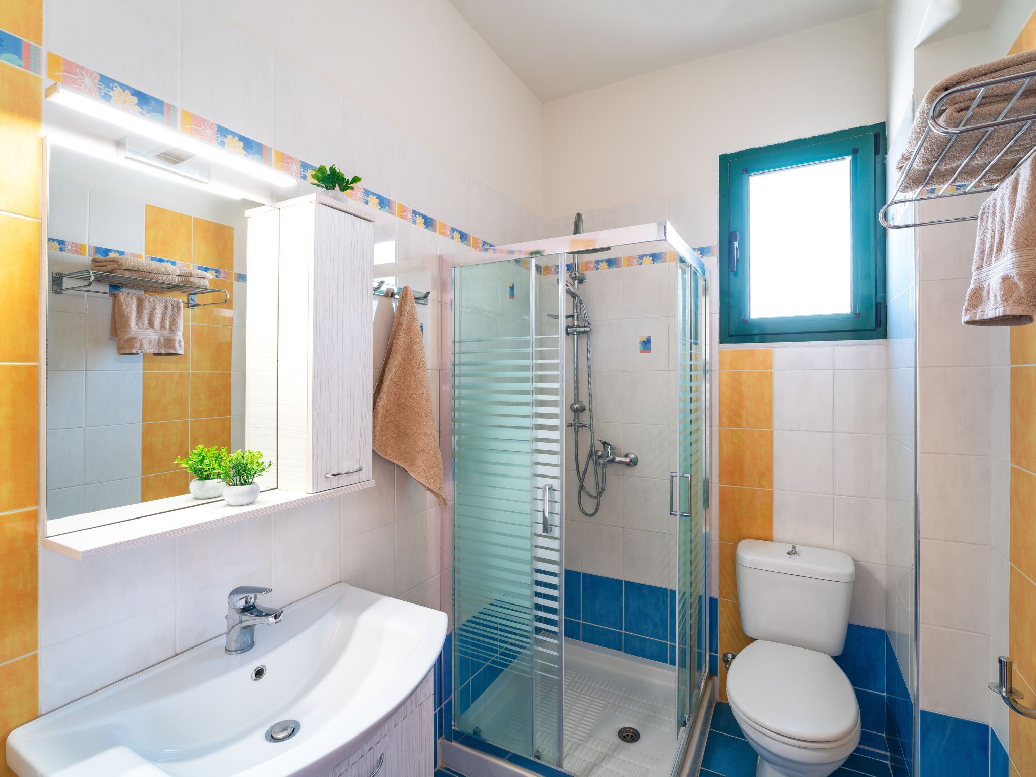 Mare Blu 2 am Strand-Binnen