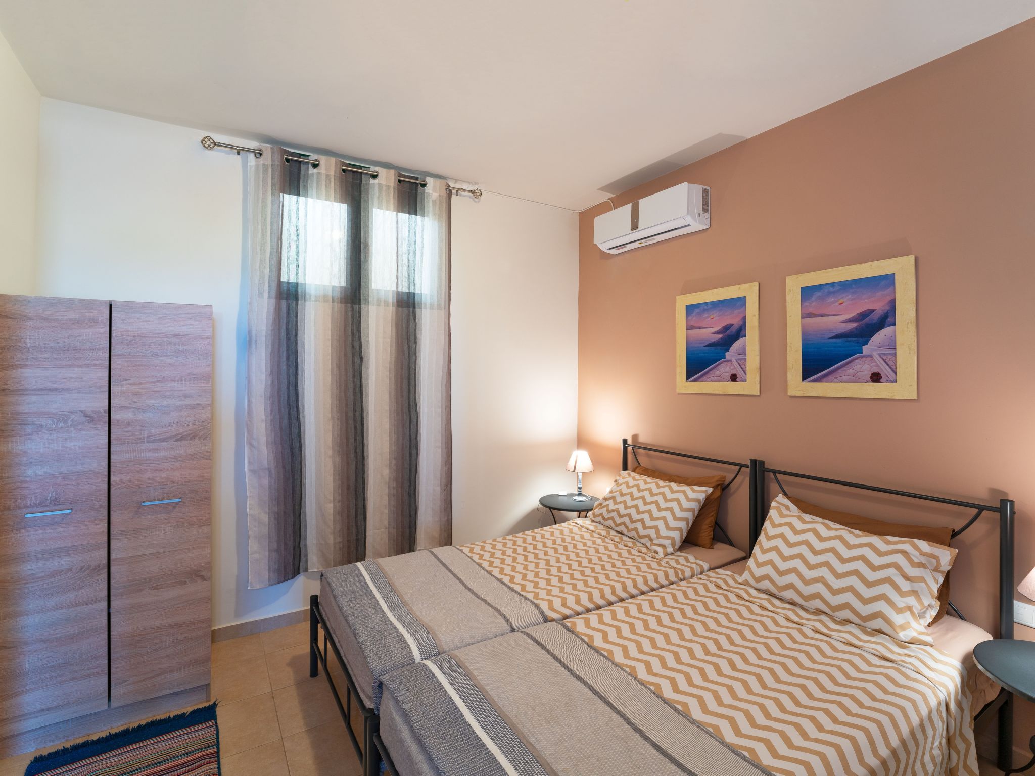 Mare Blu 2 am Strand-Binnen