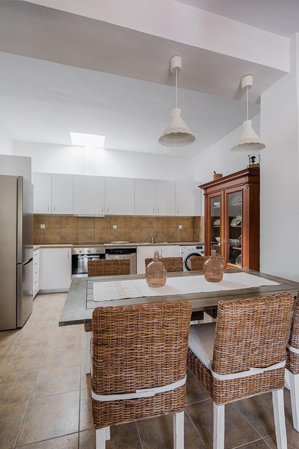 Villa "Despina" mit Garten, Grill und Terrasse-Drinnen