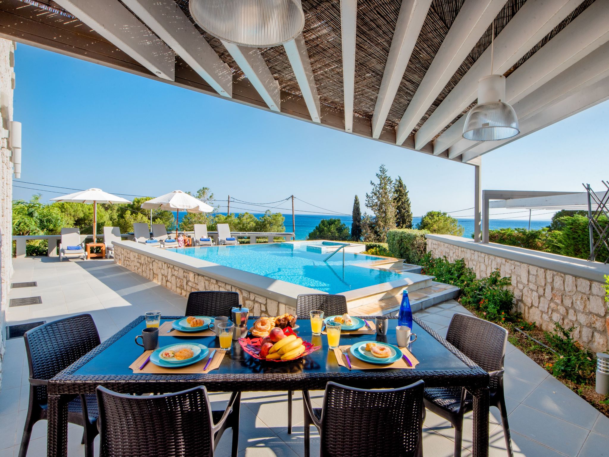 Villa CostaMare - Luxuriöse, neu gebaute Steinvilla-Dehors