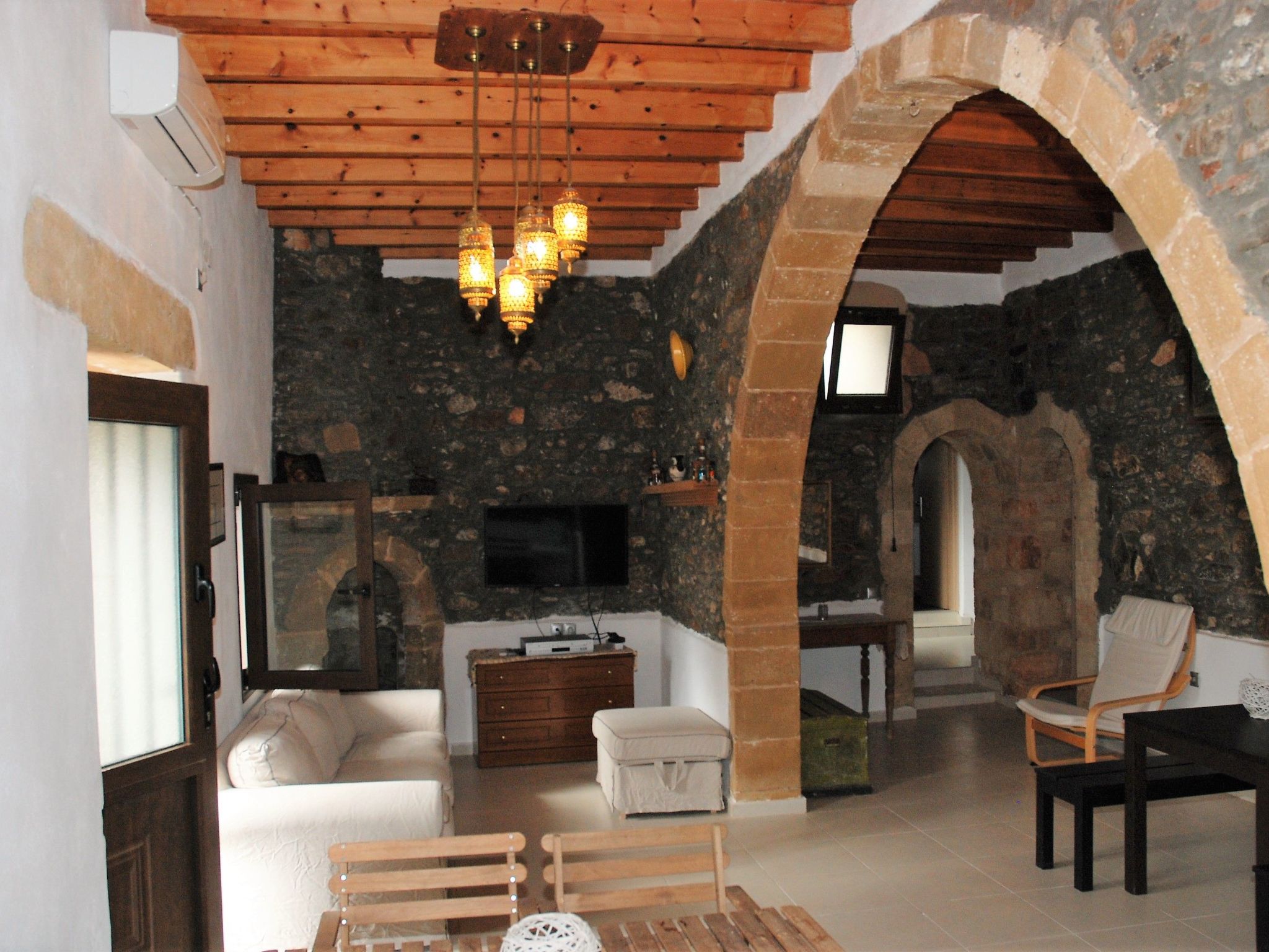 Yiannis Village House-Inside