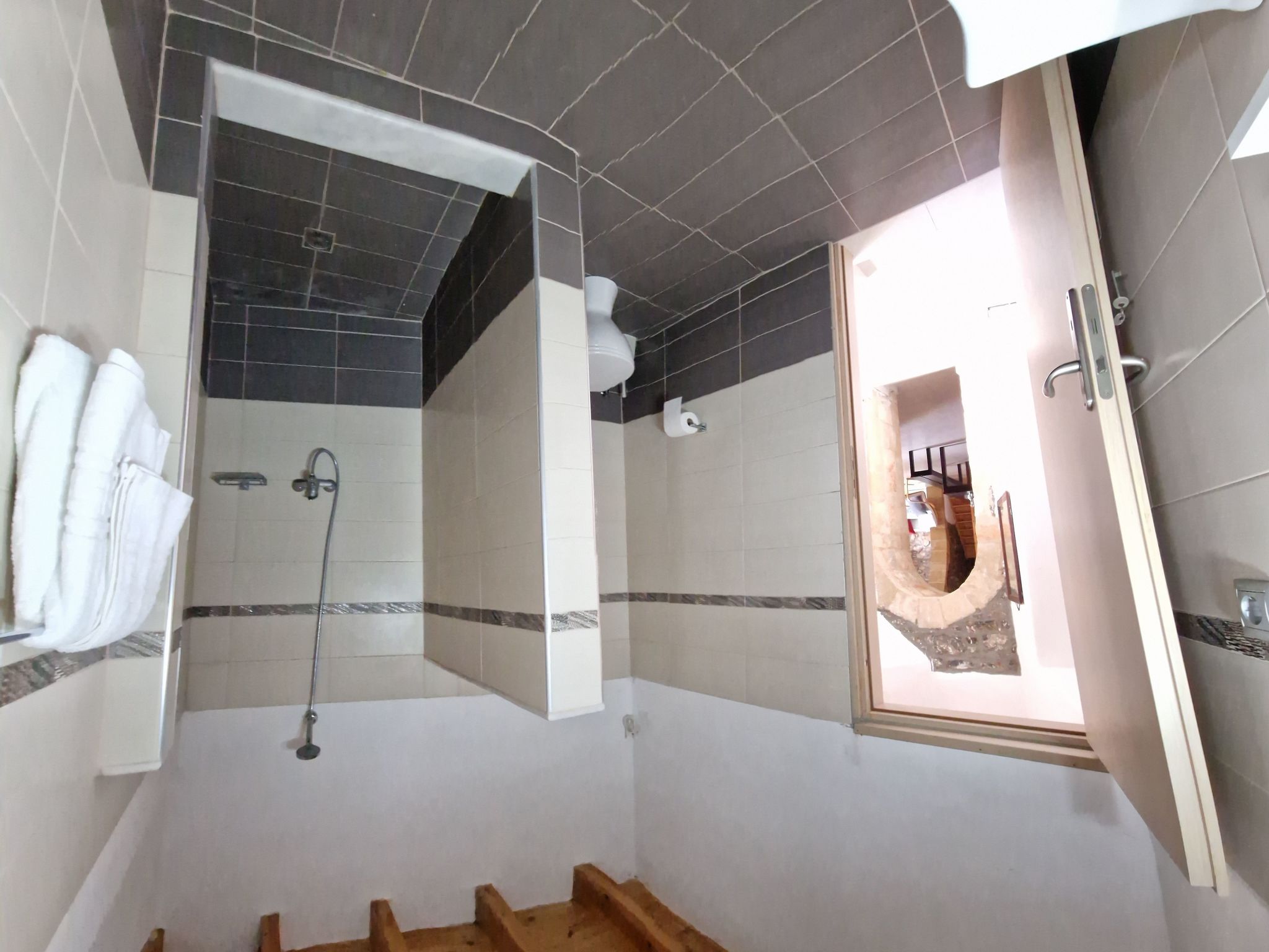 Yiannis Village House-Inside