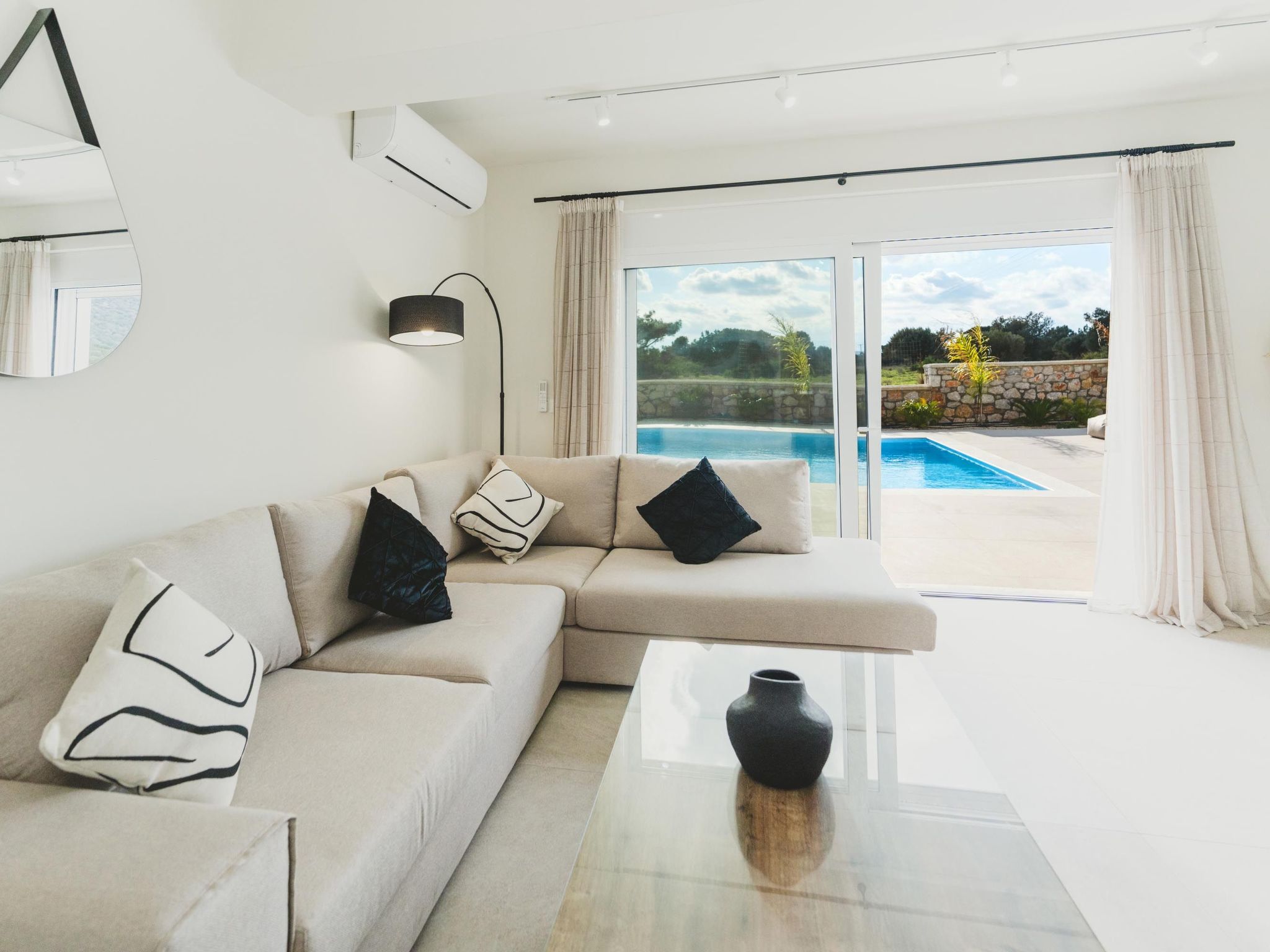 Photo of Aiolia-Villa