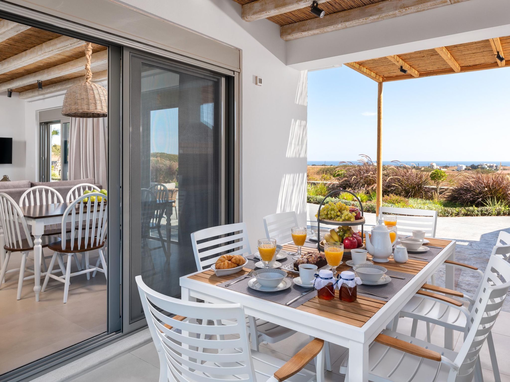 Villa Pounentis auf einem Hügel in Lachania Villa in Gennadi