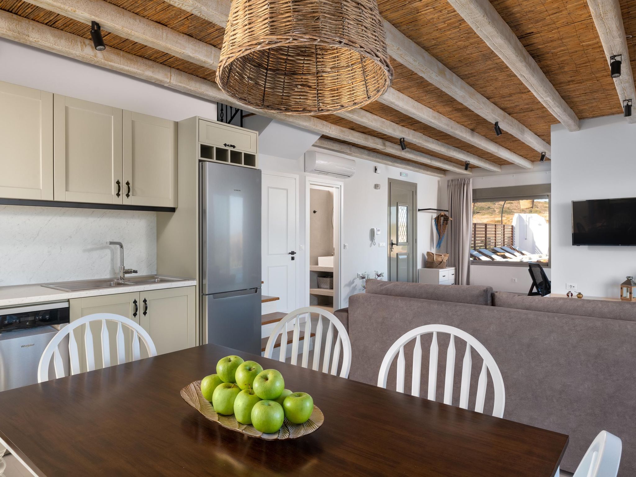 Villa Pounentis auf einem Hügel in Lachania-Dedans