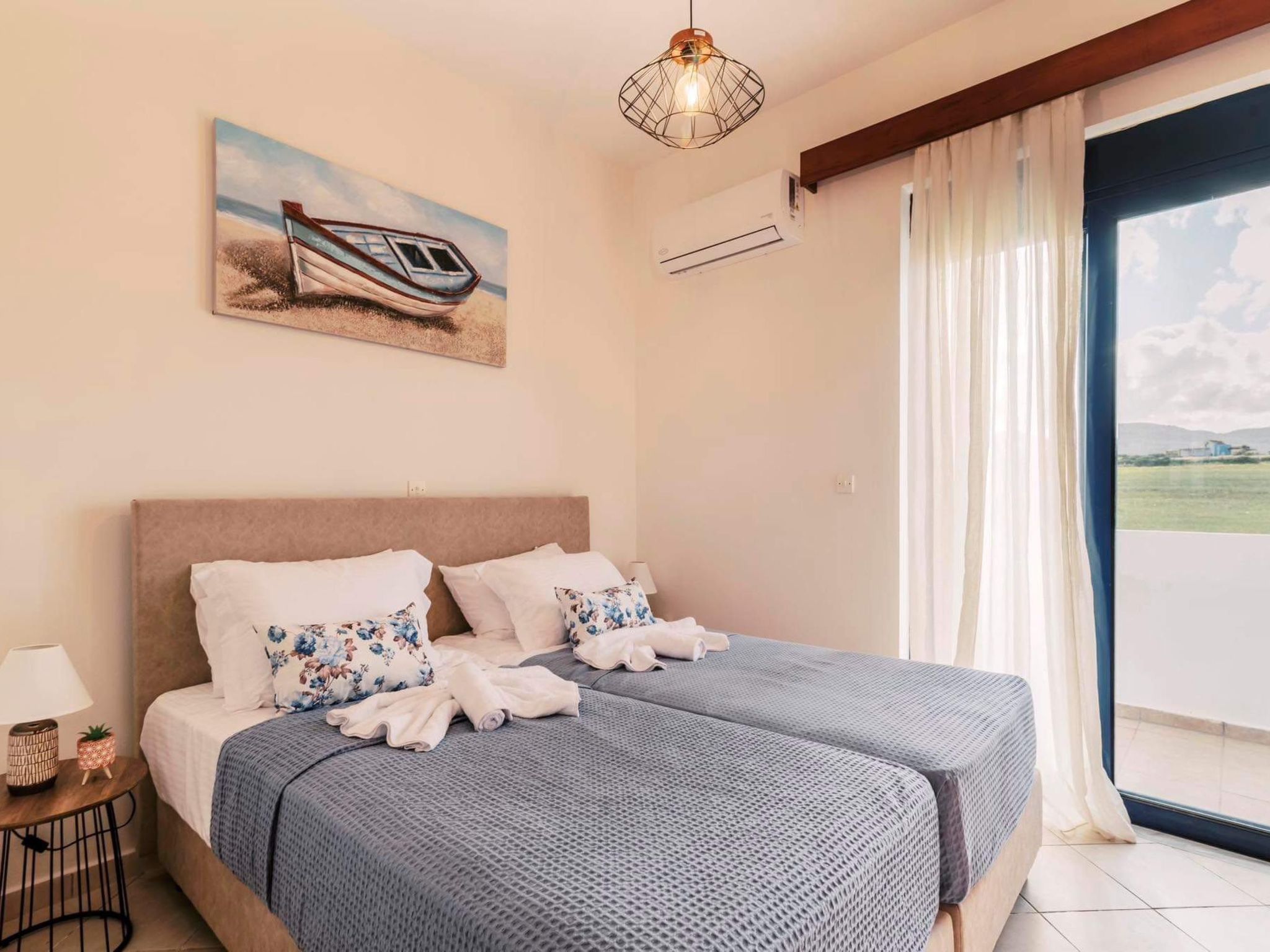 Photo of Wunderschöne Villa Infinity Blue