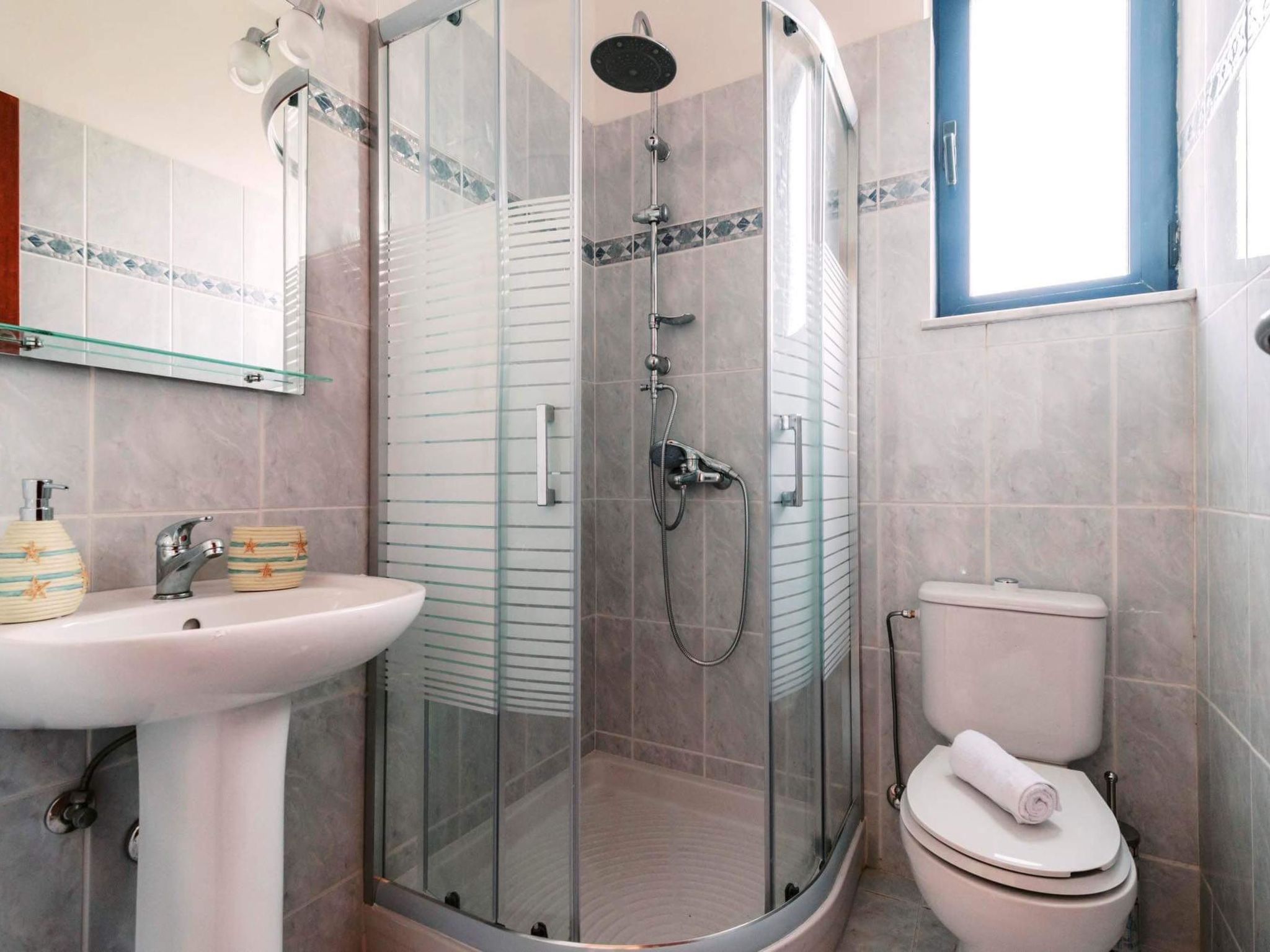 Photo of Wunderschöne Villa Infinity Blue