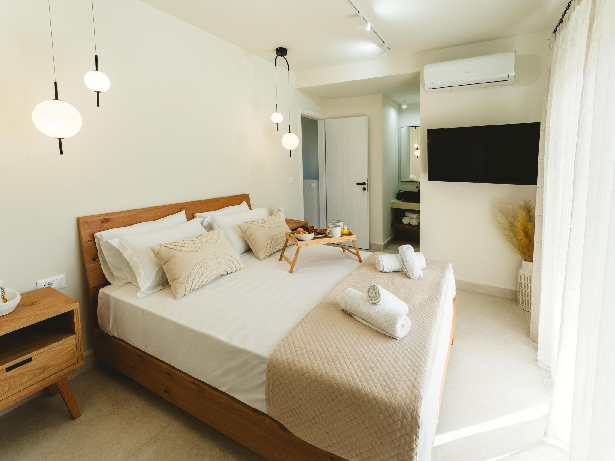 Kleopatras Villa-Dedans