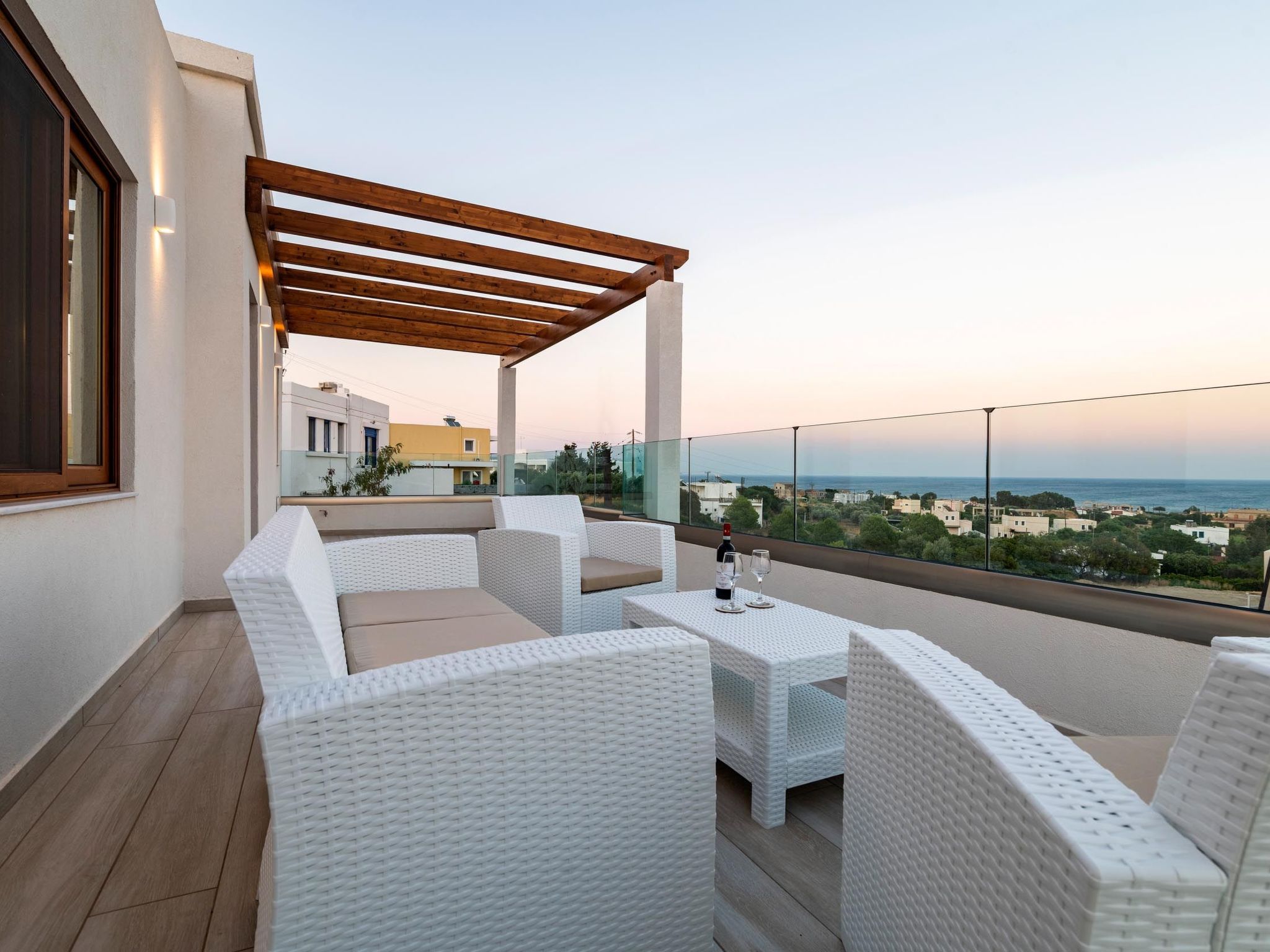 Schöne Villa Oriens in Gennadio-Dedans