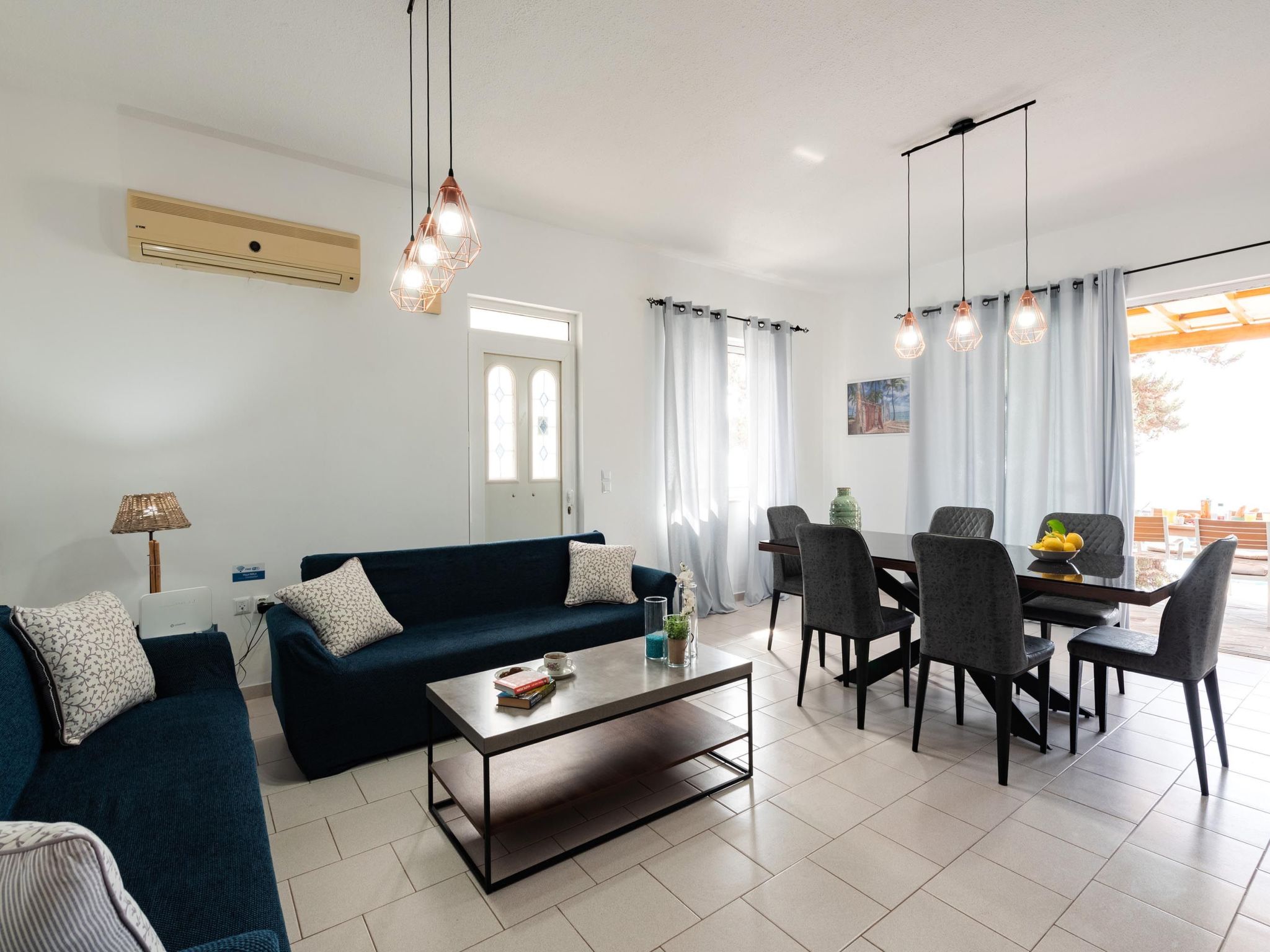 Villa Perla am Strand mit Meerblick-Inside