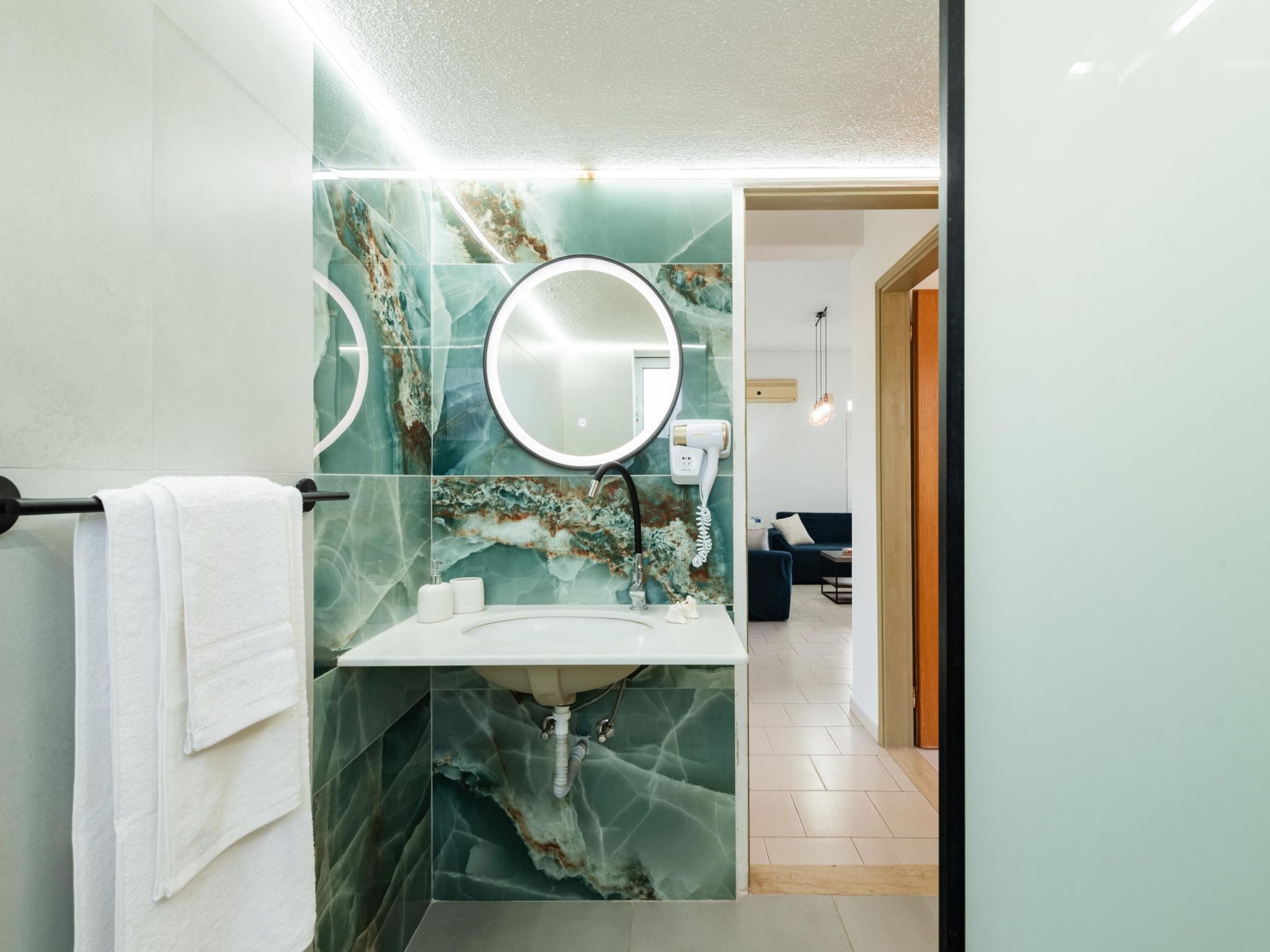 Photo of Villa Perla am Strand mit Meerblick