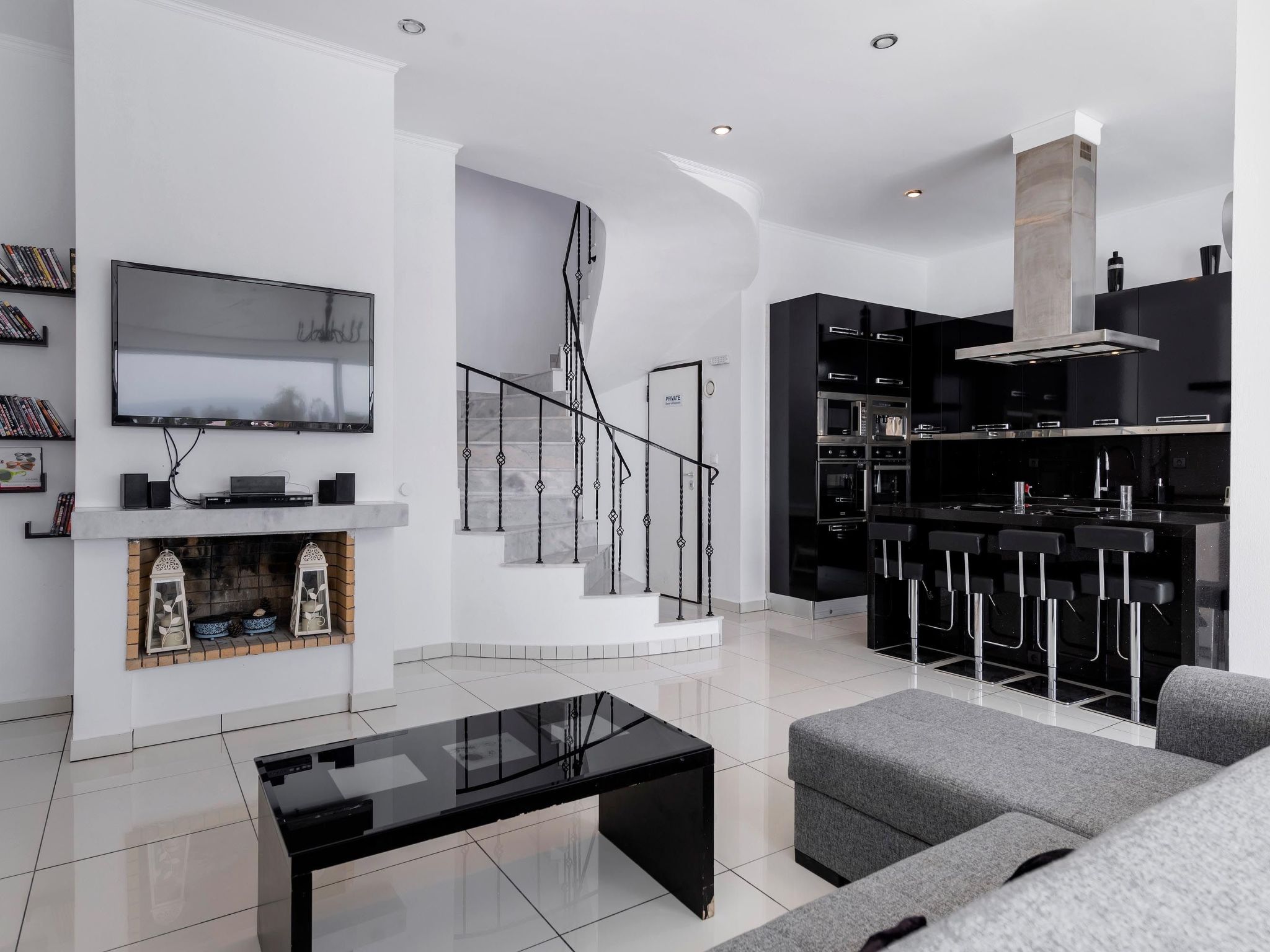 Charmante Diamond Villa in der Nähe von Gennadi Strand-Binnen