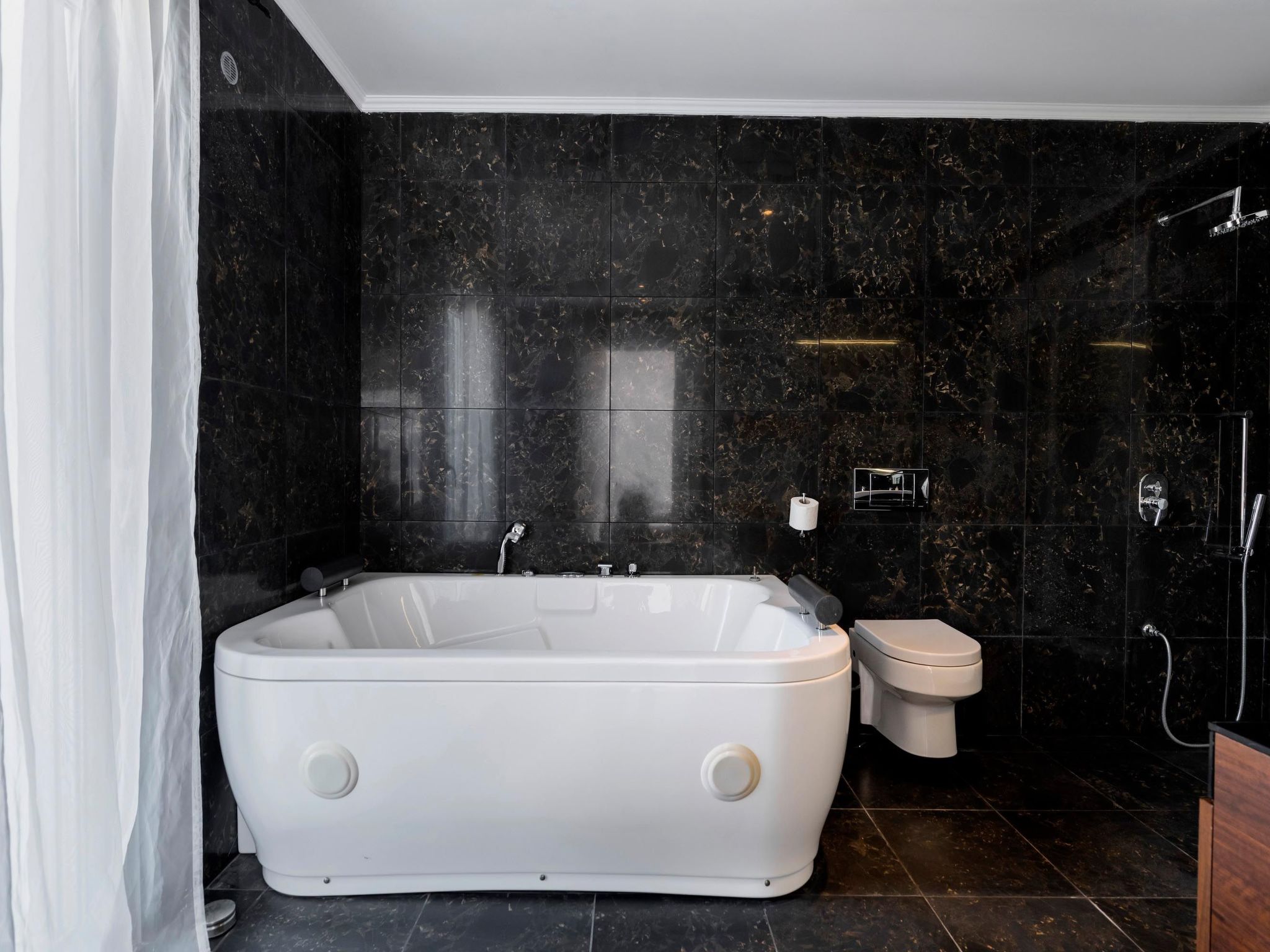 Photo of Charmante Diamond Villa in der Nähe von Gennadi Strand