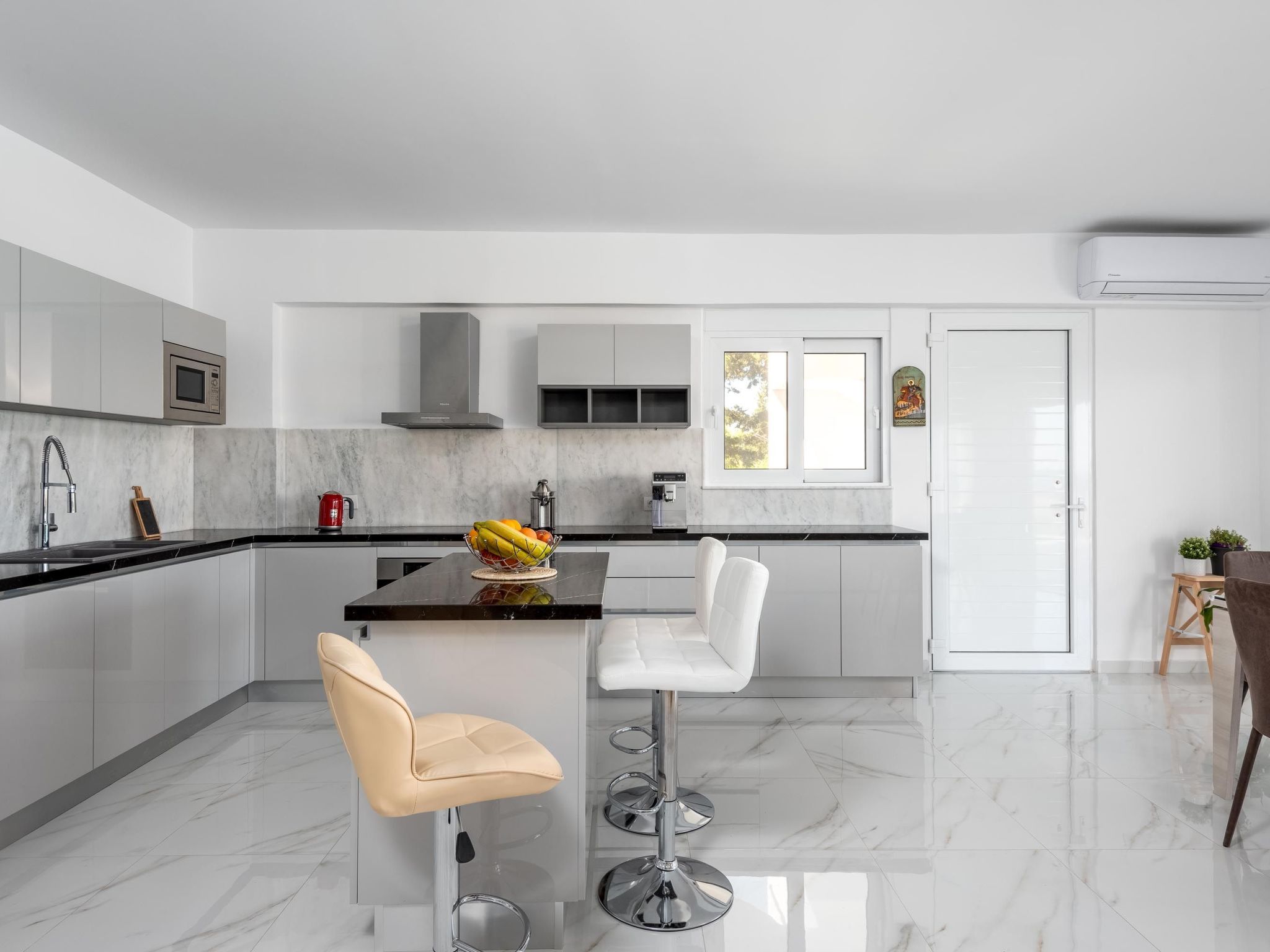 Strandvilla Viviane Paulos für 12 Personen-Image-tags.info