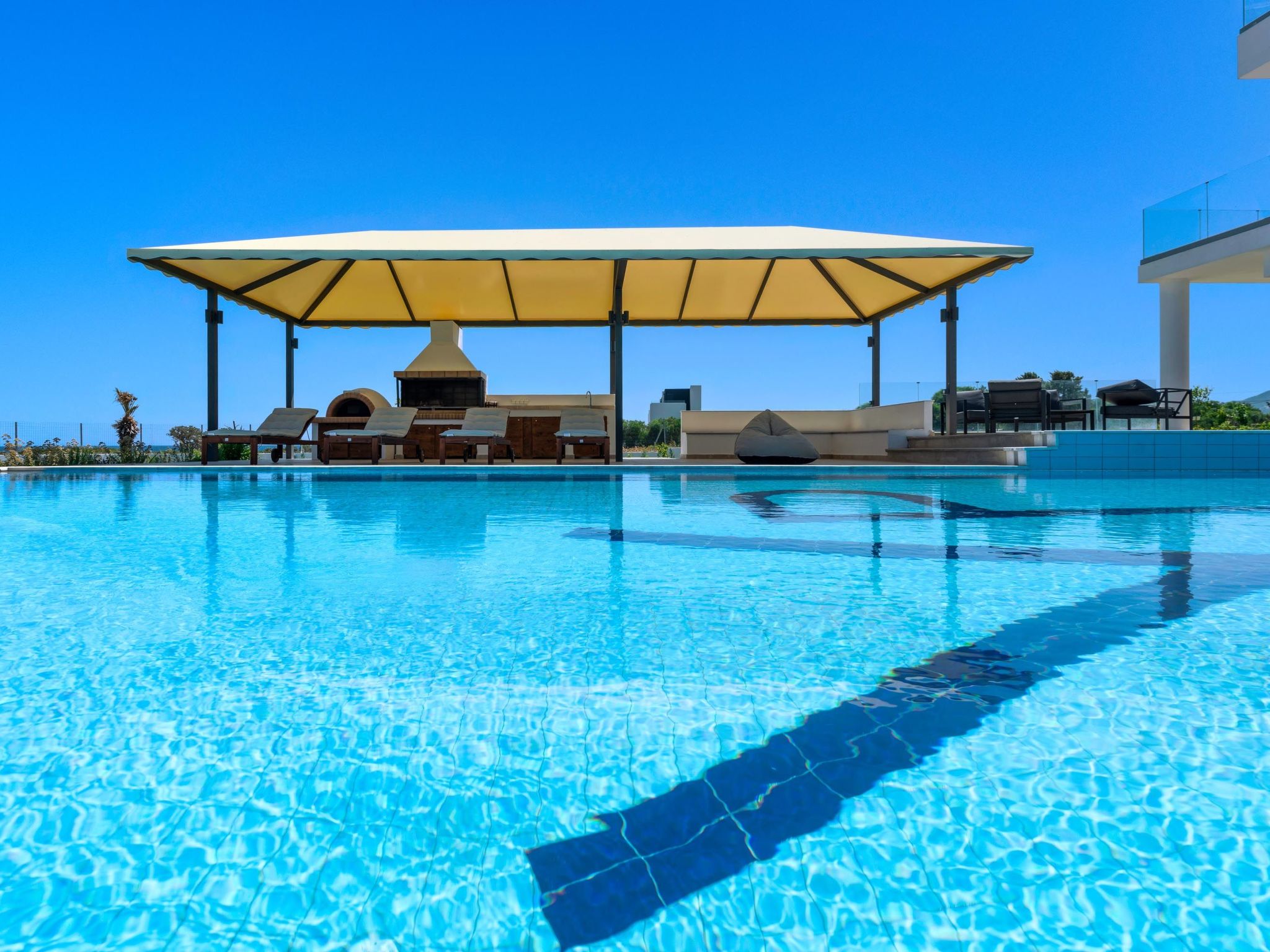 Photo of Strandvilla Viviane Paulos für 12 Personen