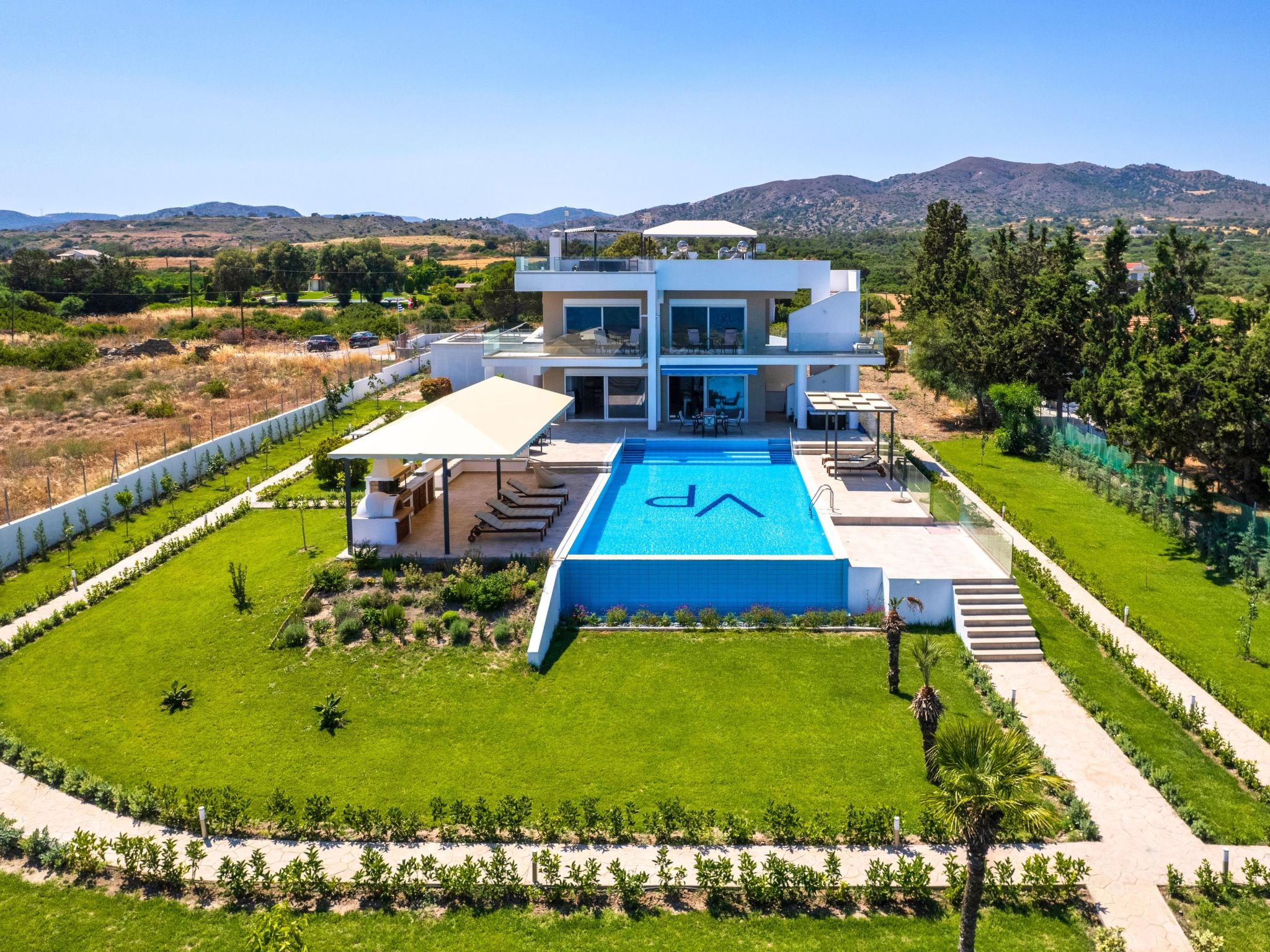 Photo of Strandvilla Viviane Paulos für 12 Personen