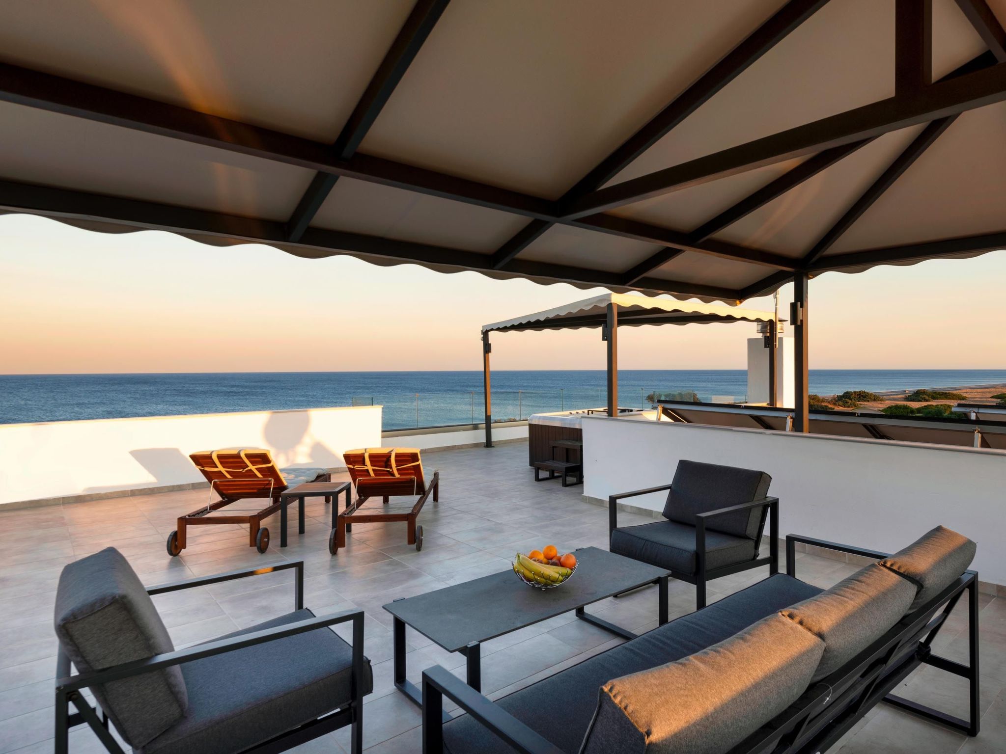 Photo of Strandvilla Viviane Paulos für 12 Personen