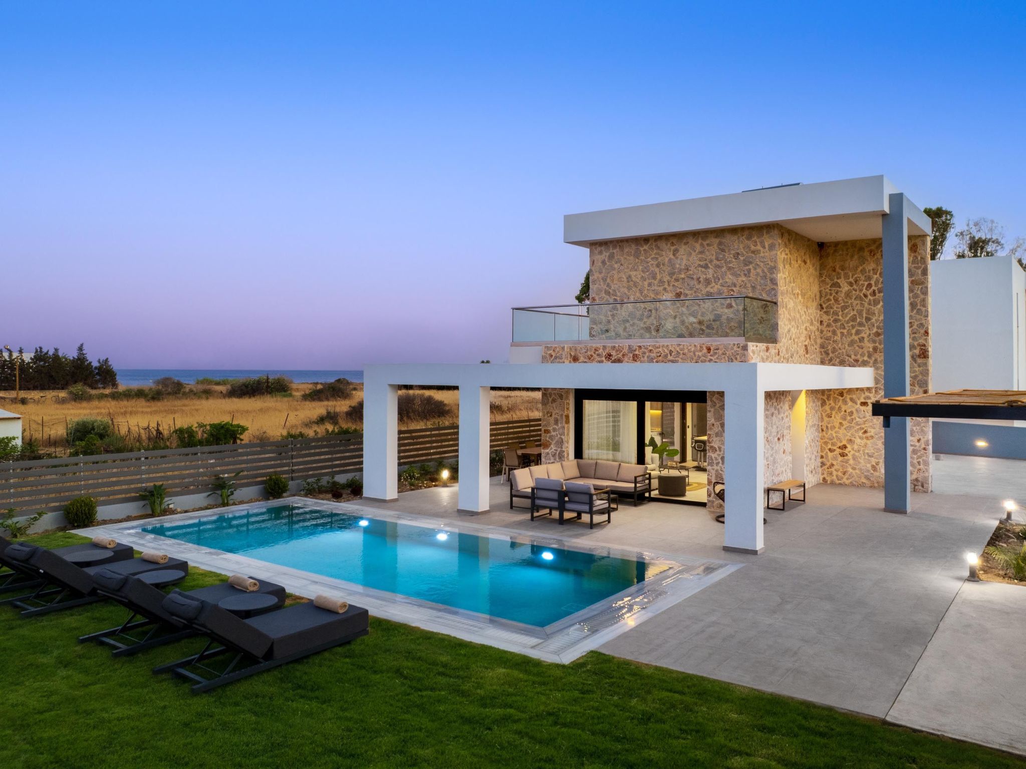 Terra Magna- Alba Villa-Inside