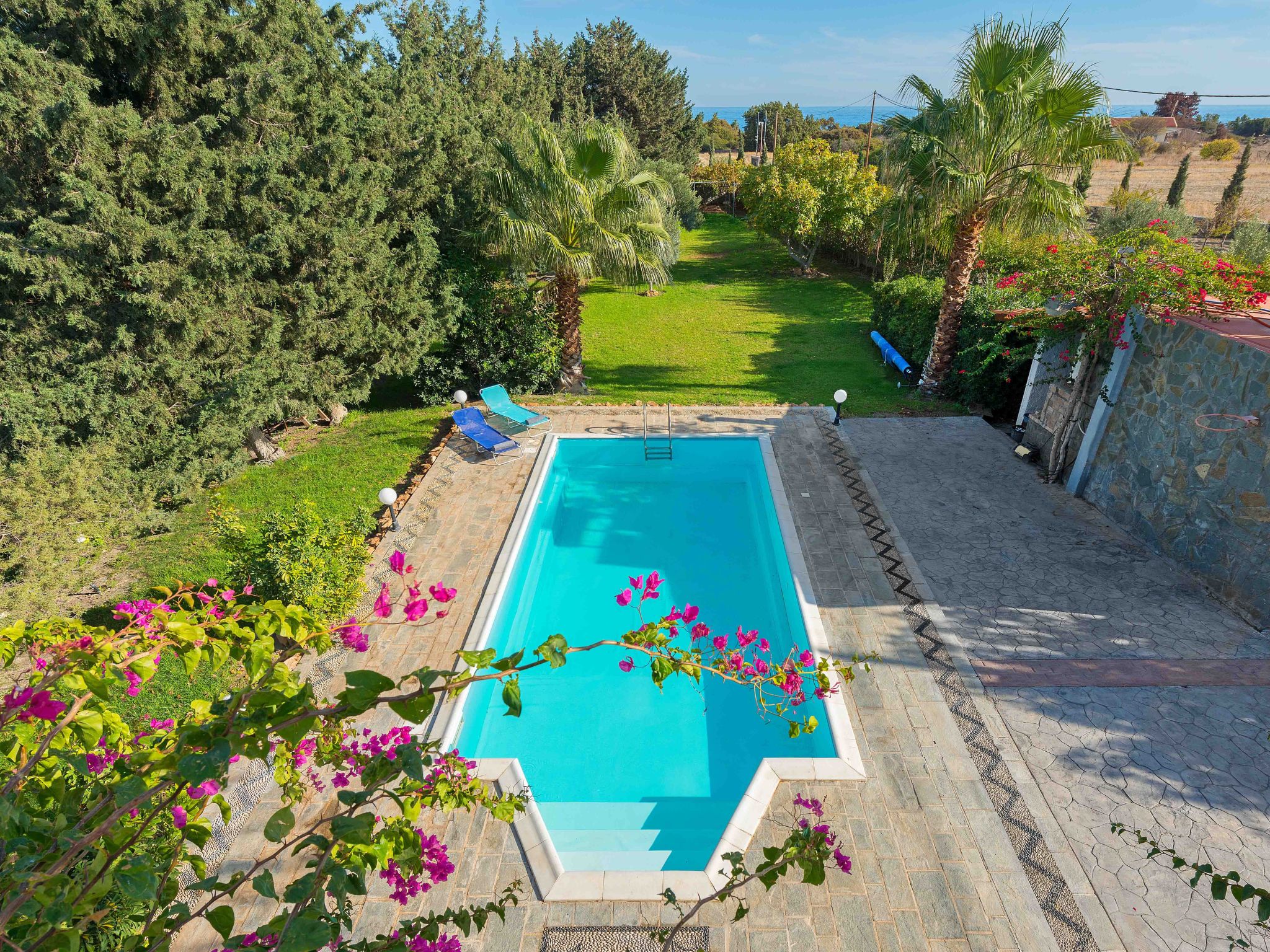 Photo of in Notia Rodos mit privatem Garten