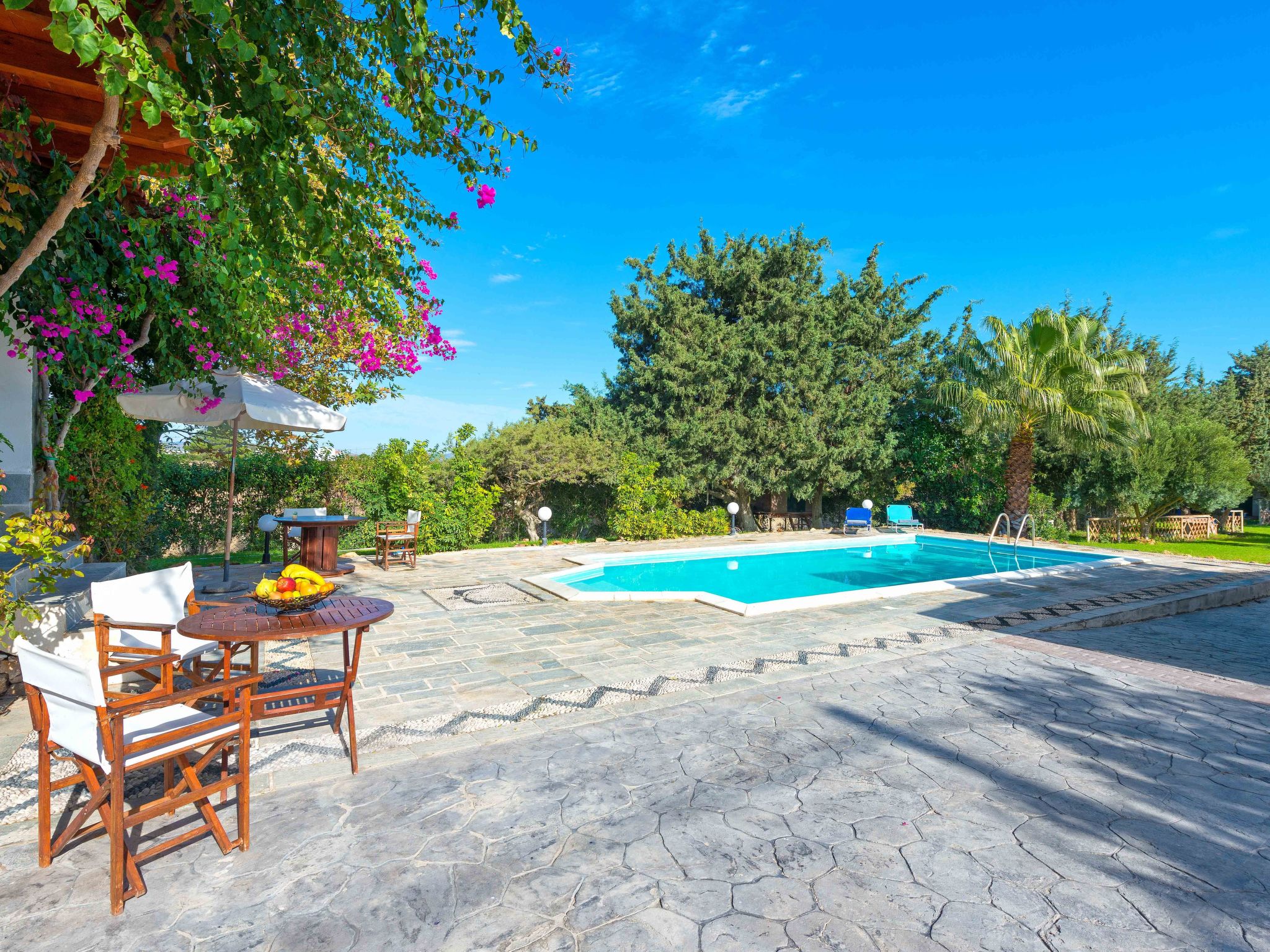 Photo of in Notia Rodos mit privatem Garten