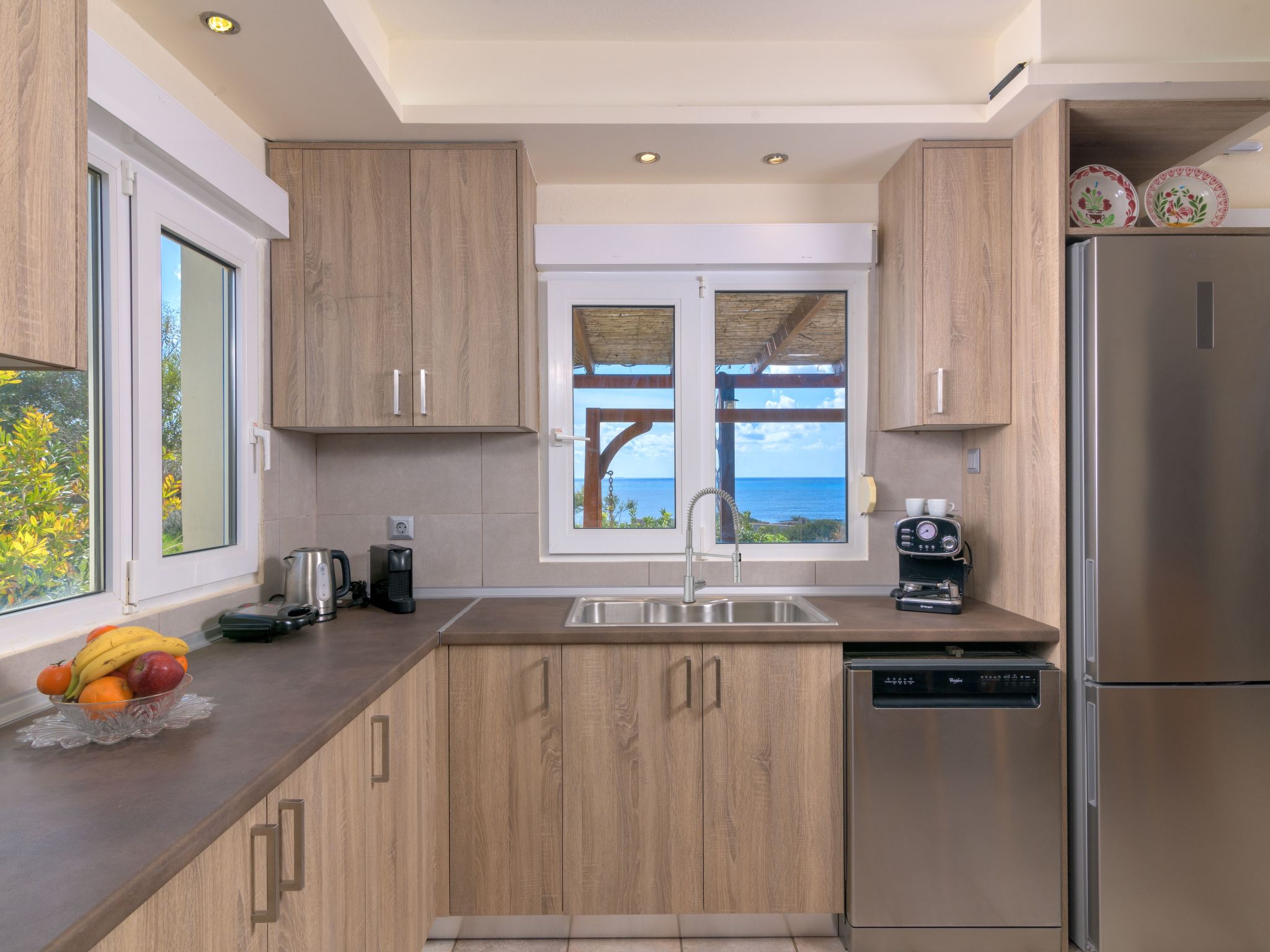 Edem Paradise-Buiten