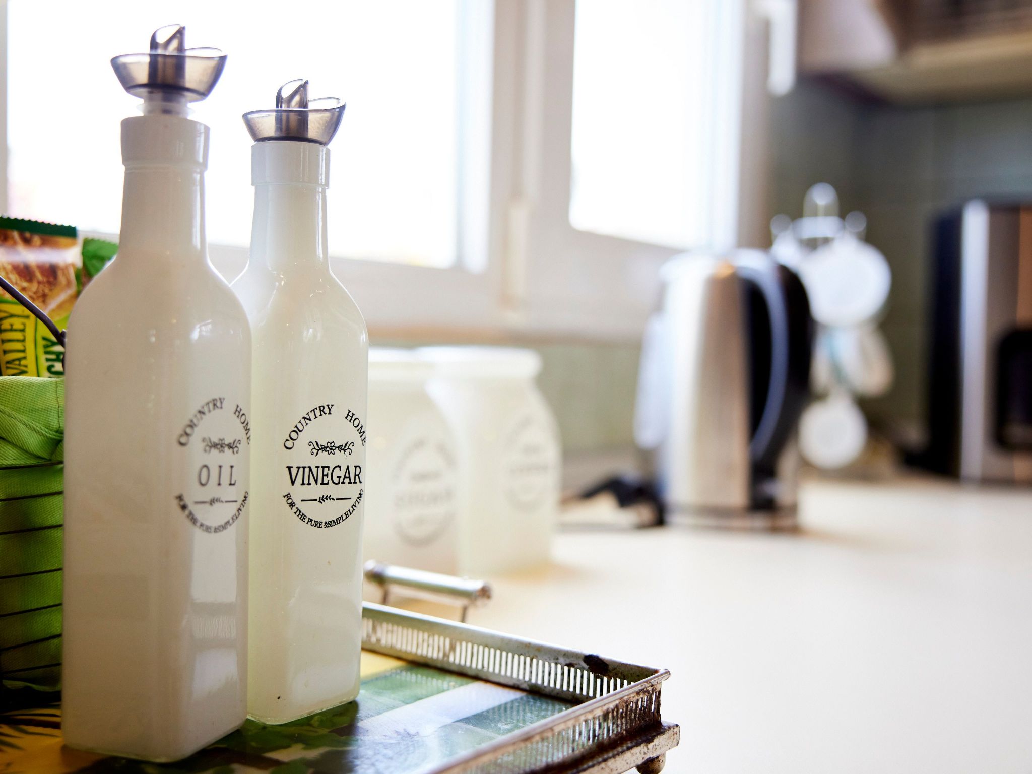 Edem Paradise-Binnen