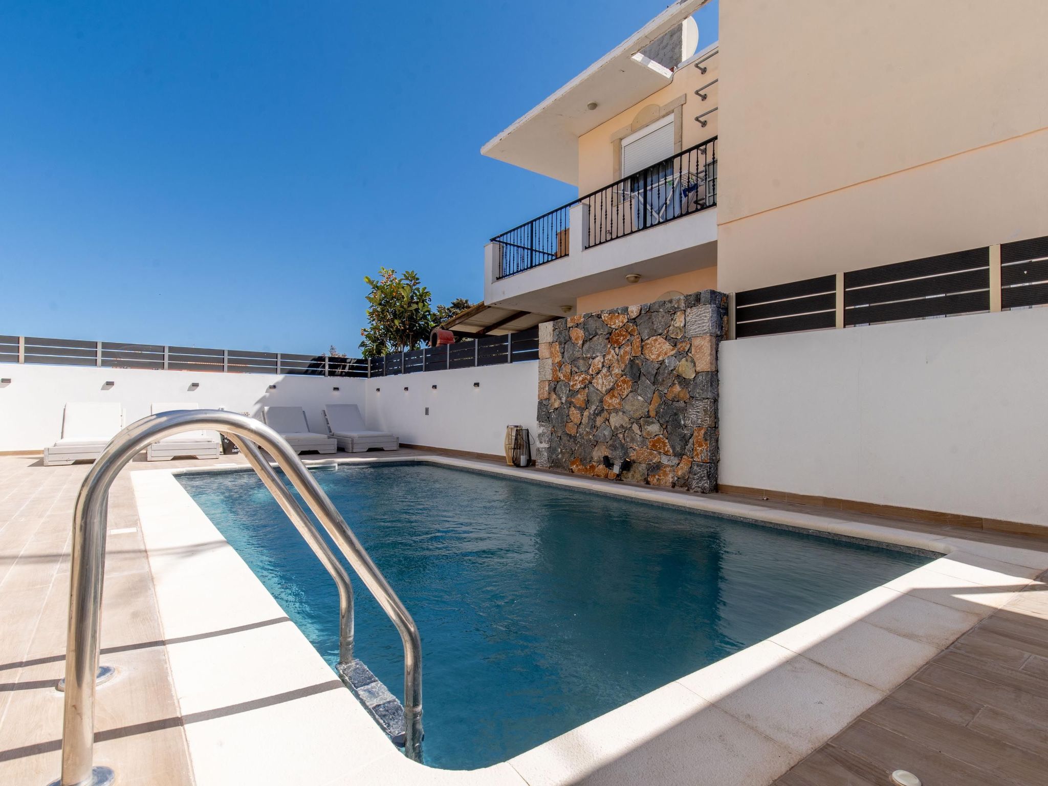 Photo of Große Erde