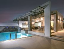 Kiki Luxus-Villa