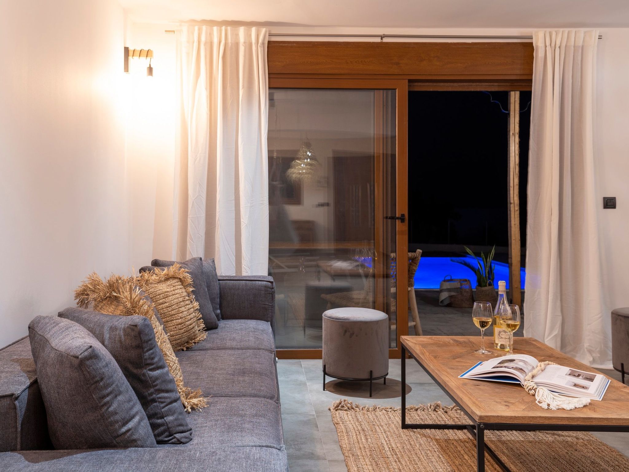 Haus in Afantou - Privater Parkplatz und Pool-Image-tags.info