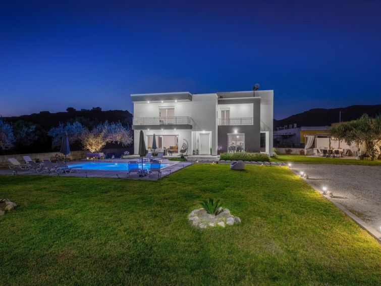 Ferienvilla Mika mit privatem Pool