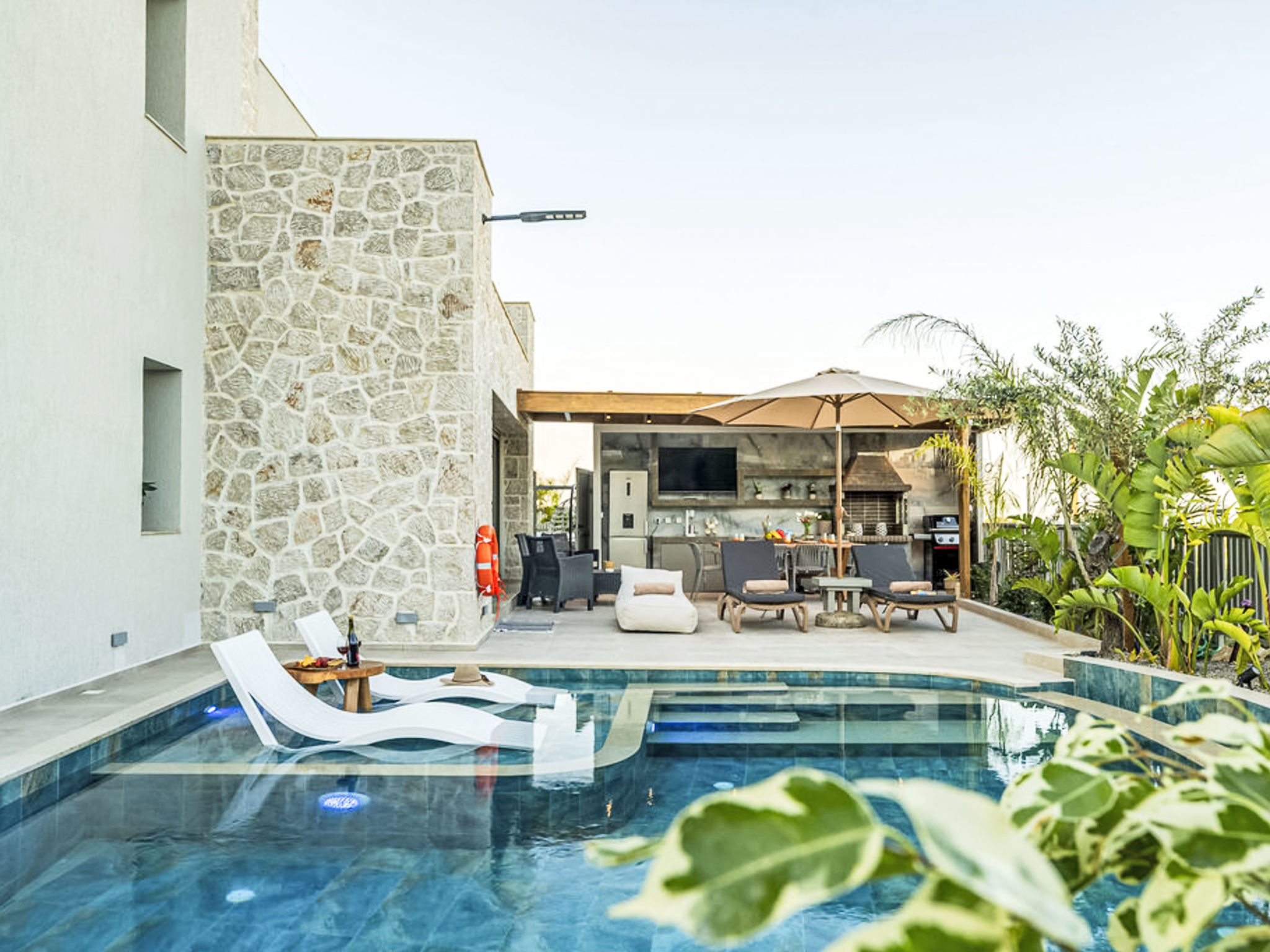 Arfna Pearl Villa