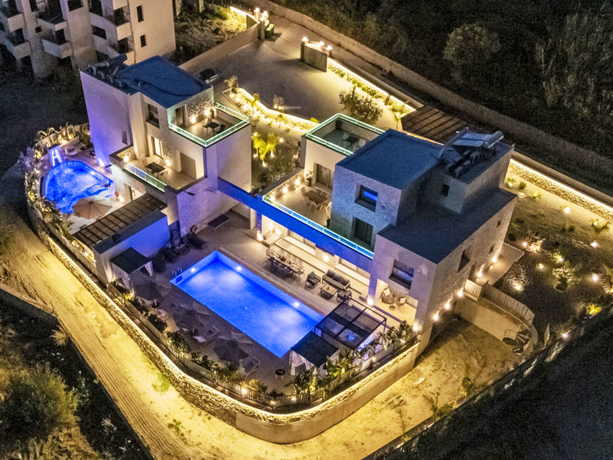 Arfna Pearl Villa - Buiten