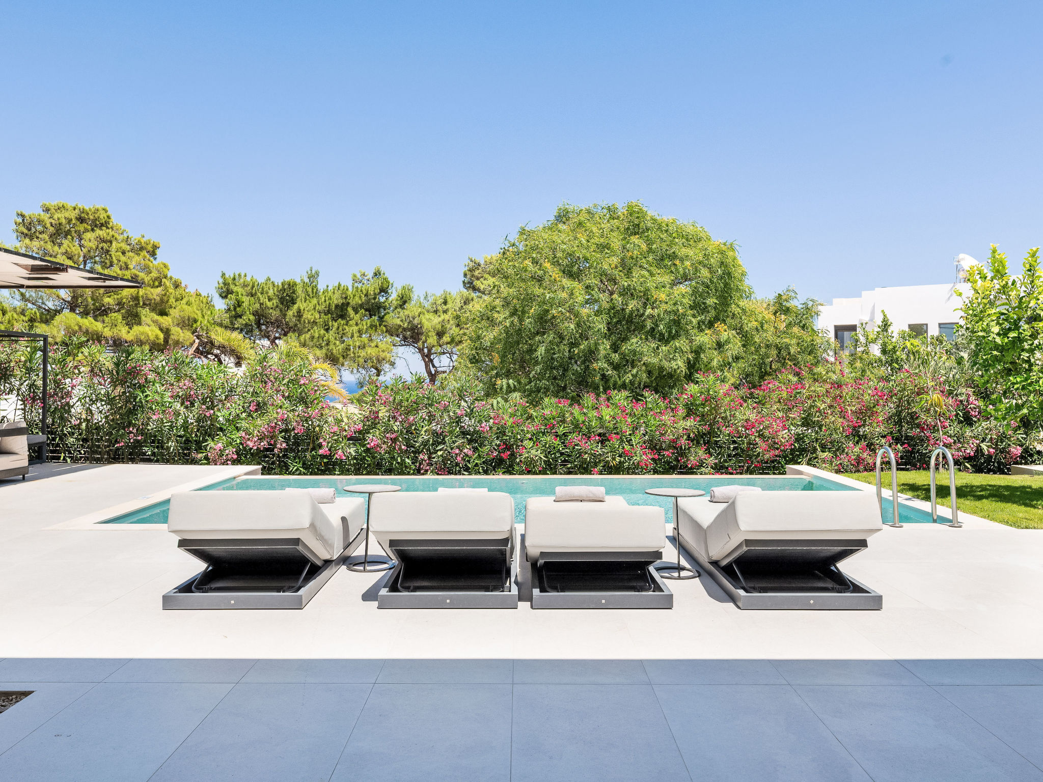 Trapezia Luxury Living - Opal - Buiten