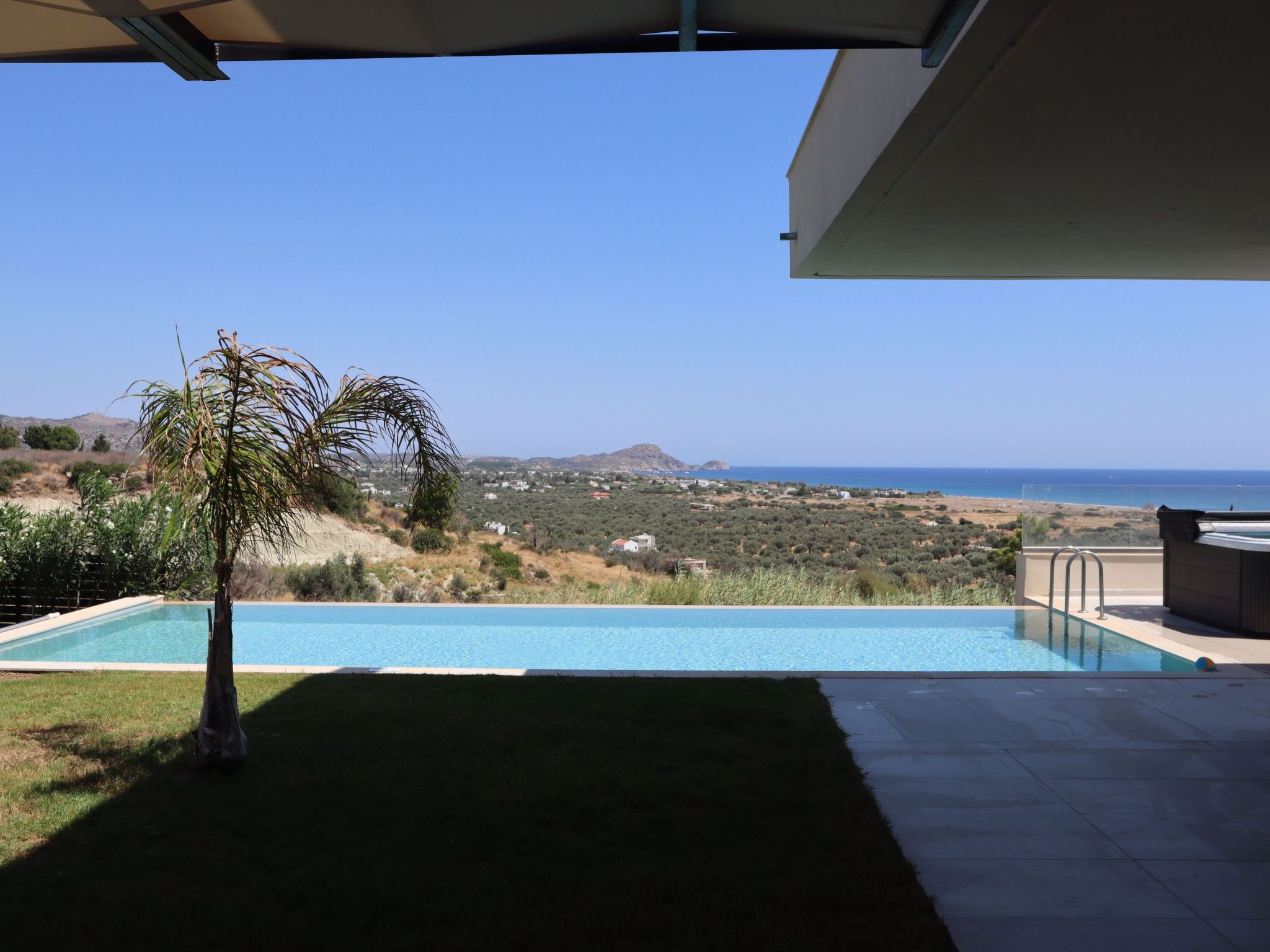 Trapezia Luxury Living - Spinell-Wohnung-Buiten