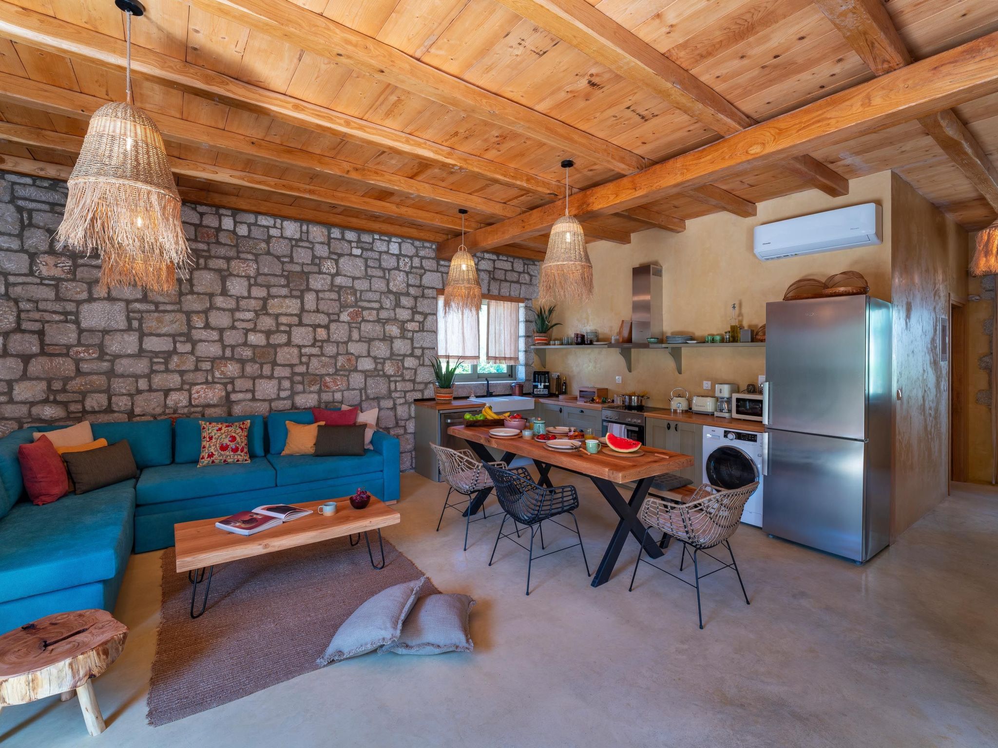 Eptopia Villa-Dedans