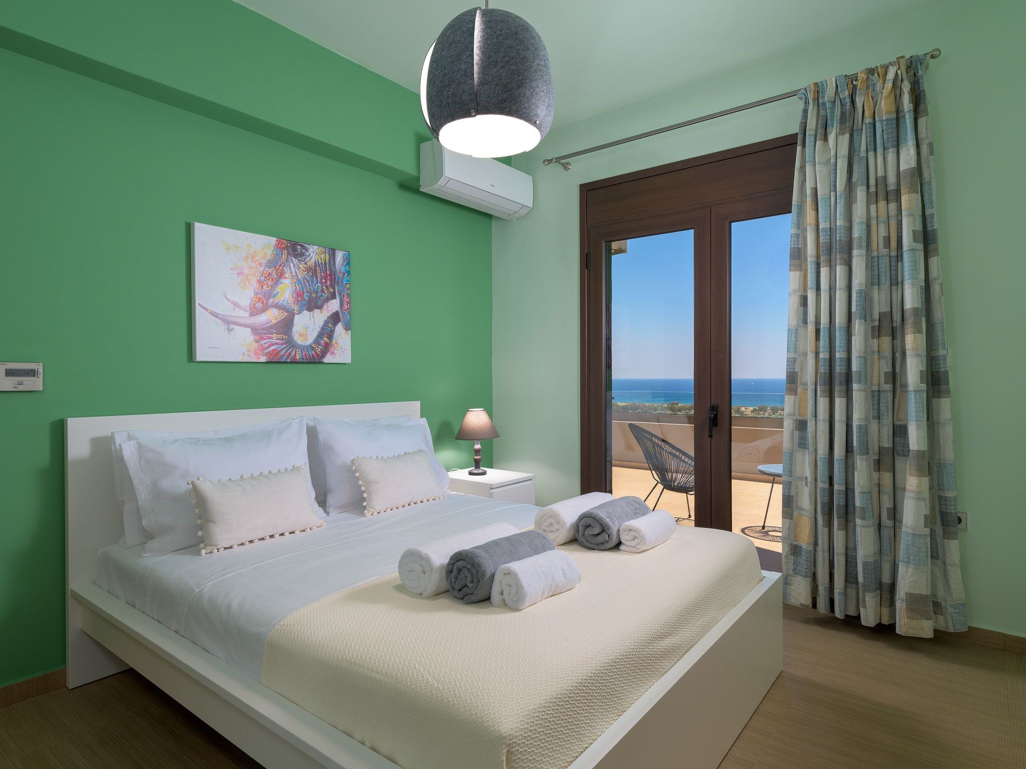 Wunderschöne Alav Pool Villa-Dedans