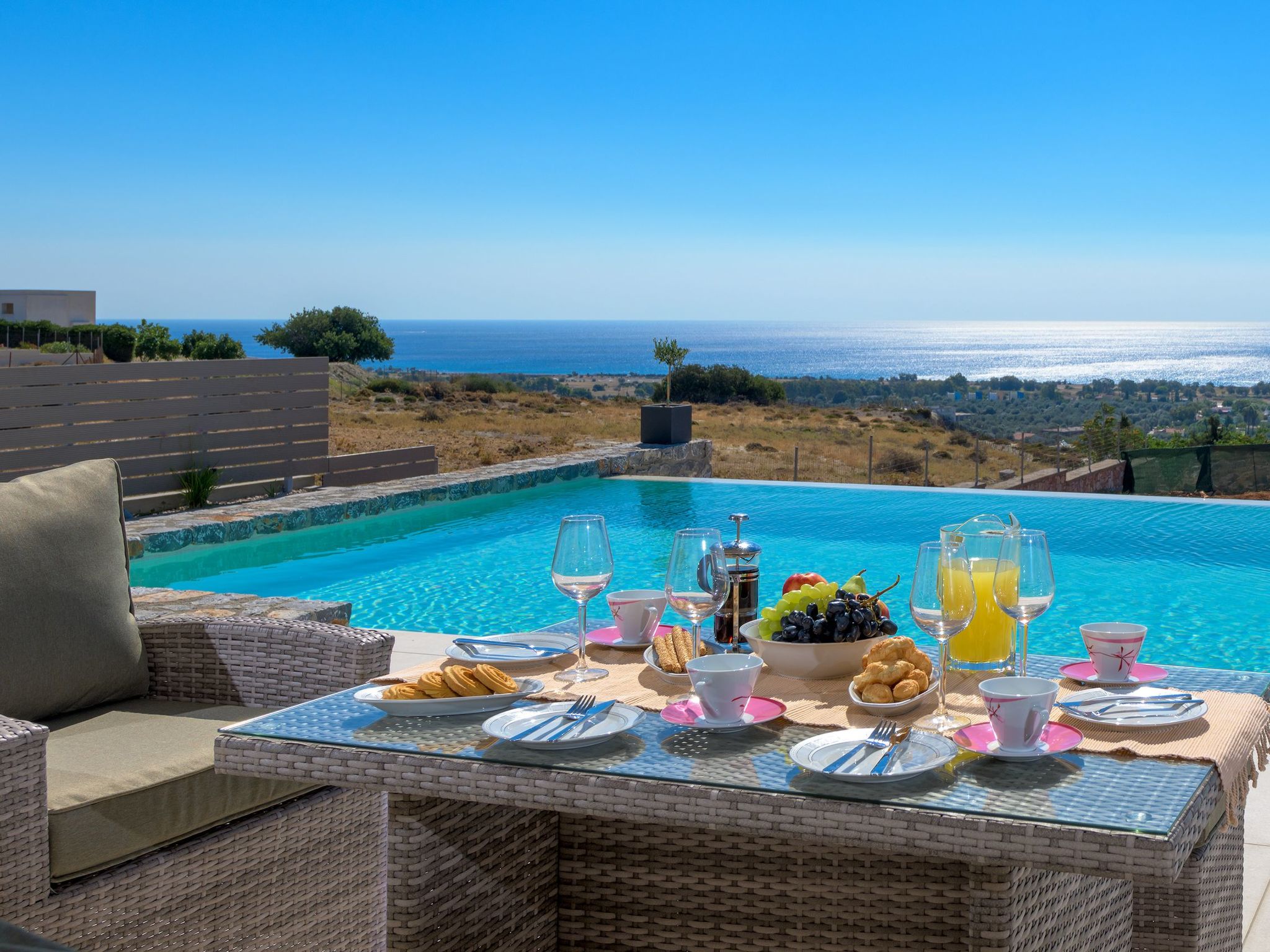 Wunderschöne Alav Pool Villa-Dedans