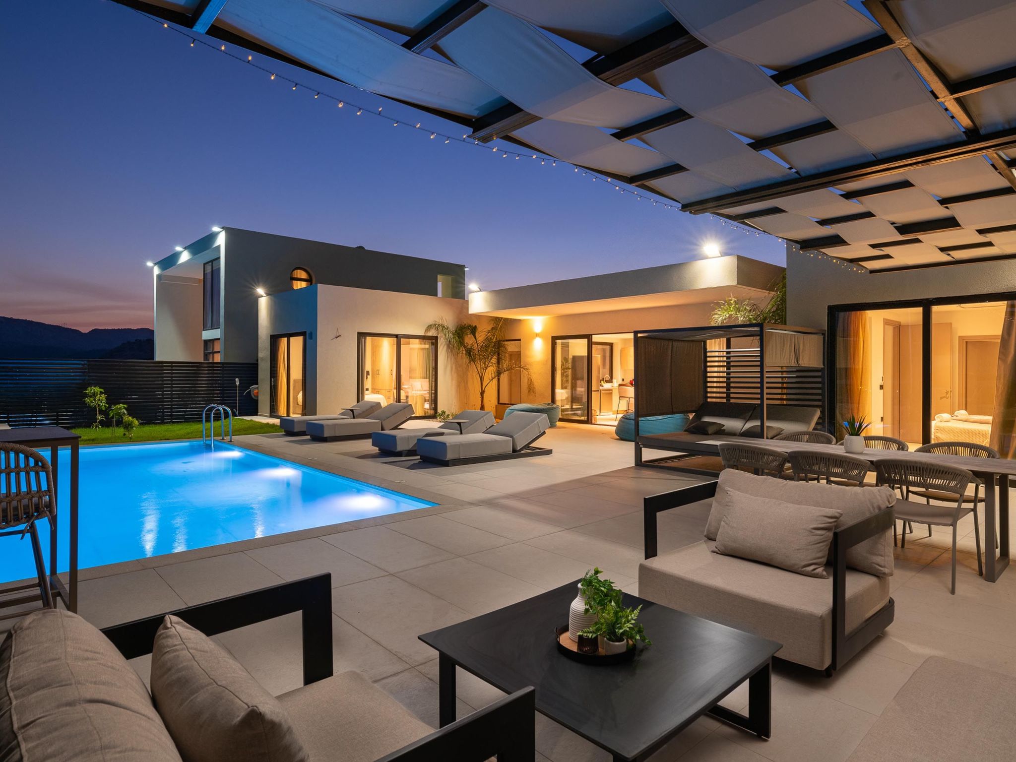 Trapezia Luxury Living - Perle