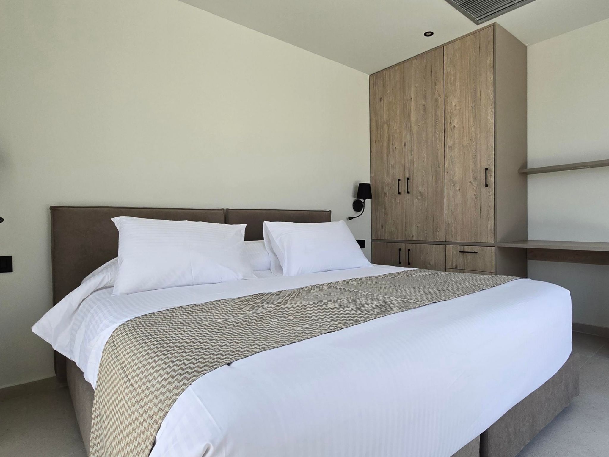 Trapezia Luxury Living - Perle-Image-tags.info