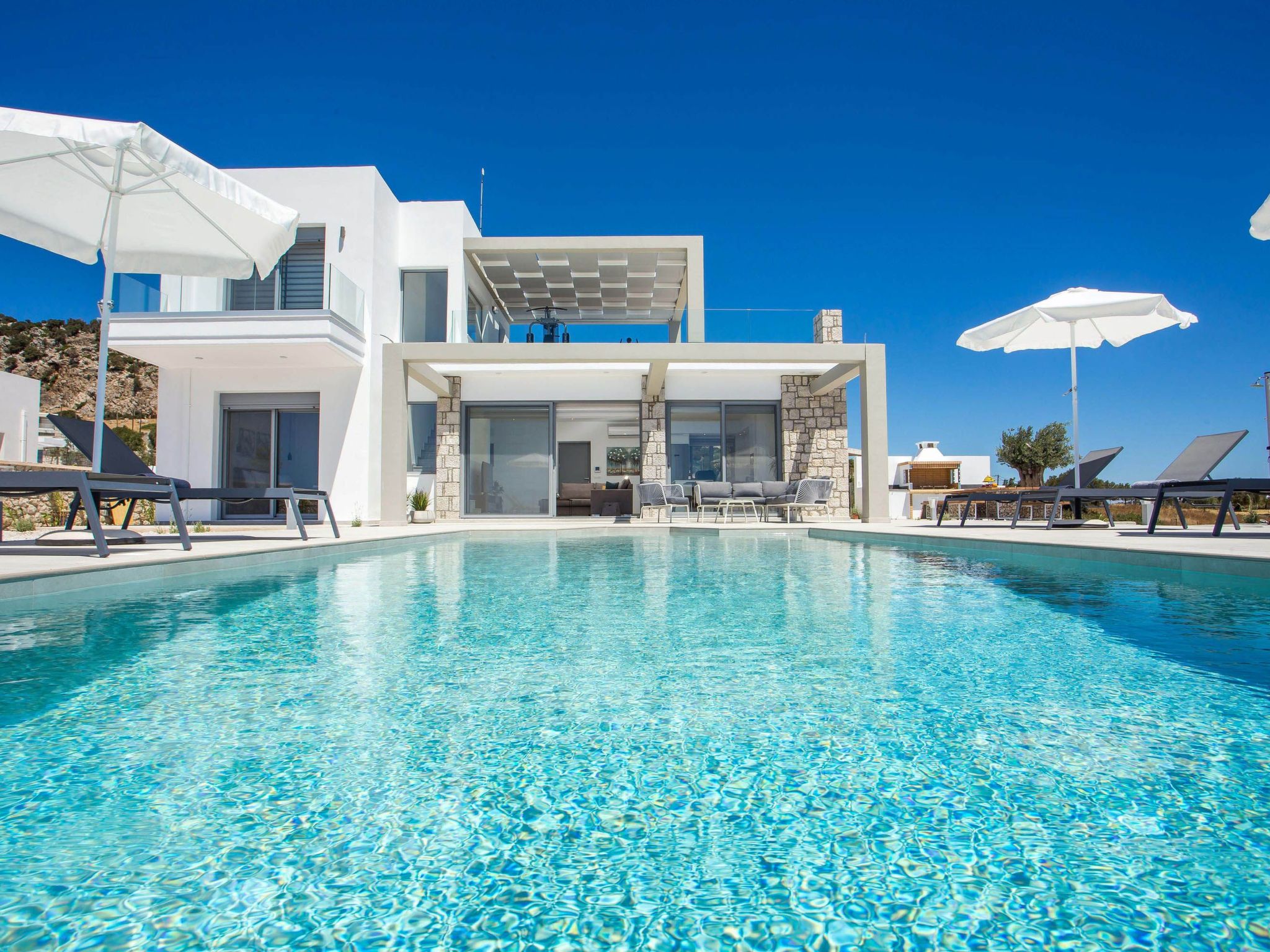Ihr Traumhaus auf der Insel Rhodos — view 1 of 43