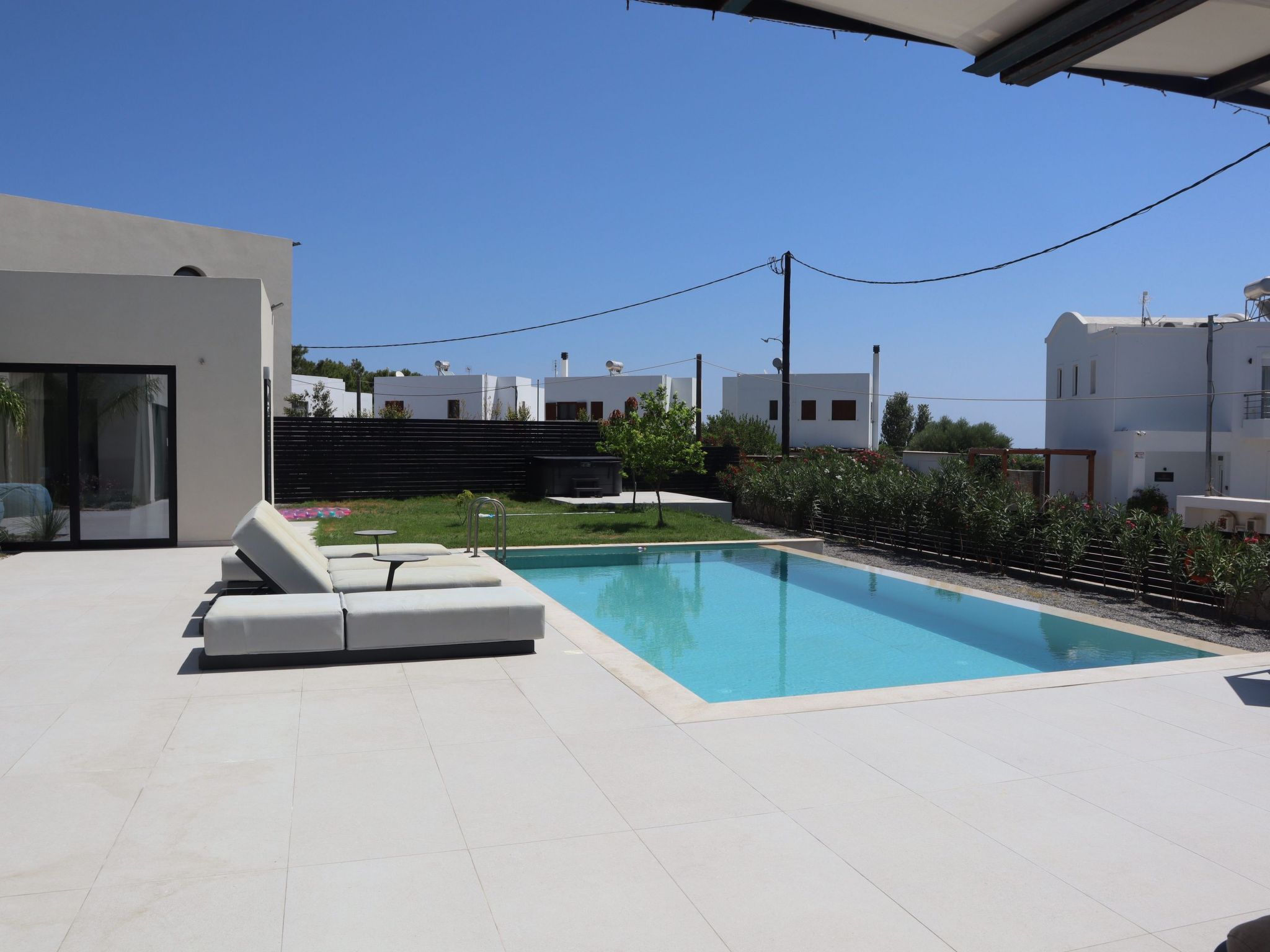 Trapezia Luxury Living - Mondstein