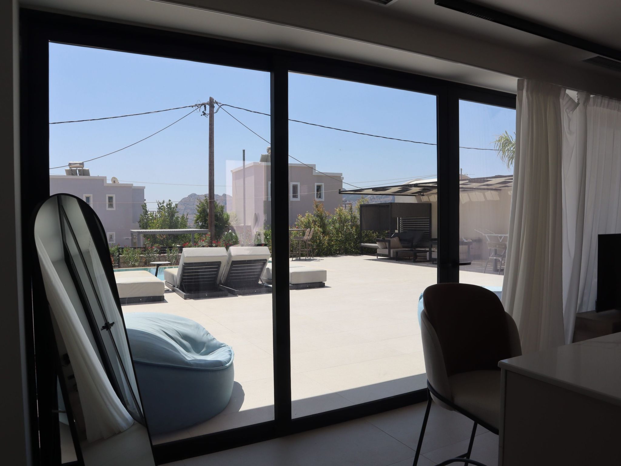 Trapezia Luxury Living - Mondstein-Image-tags.info