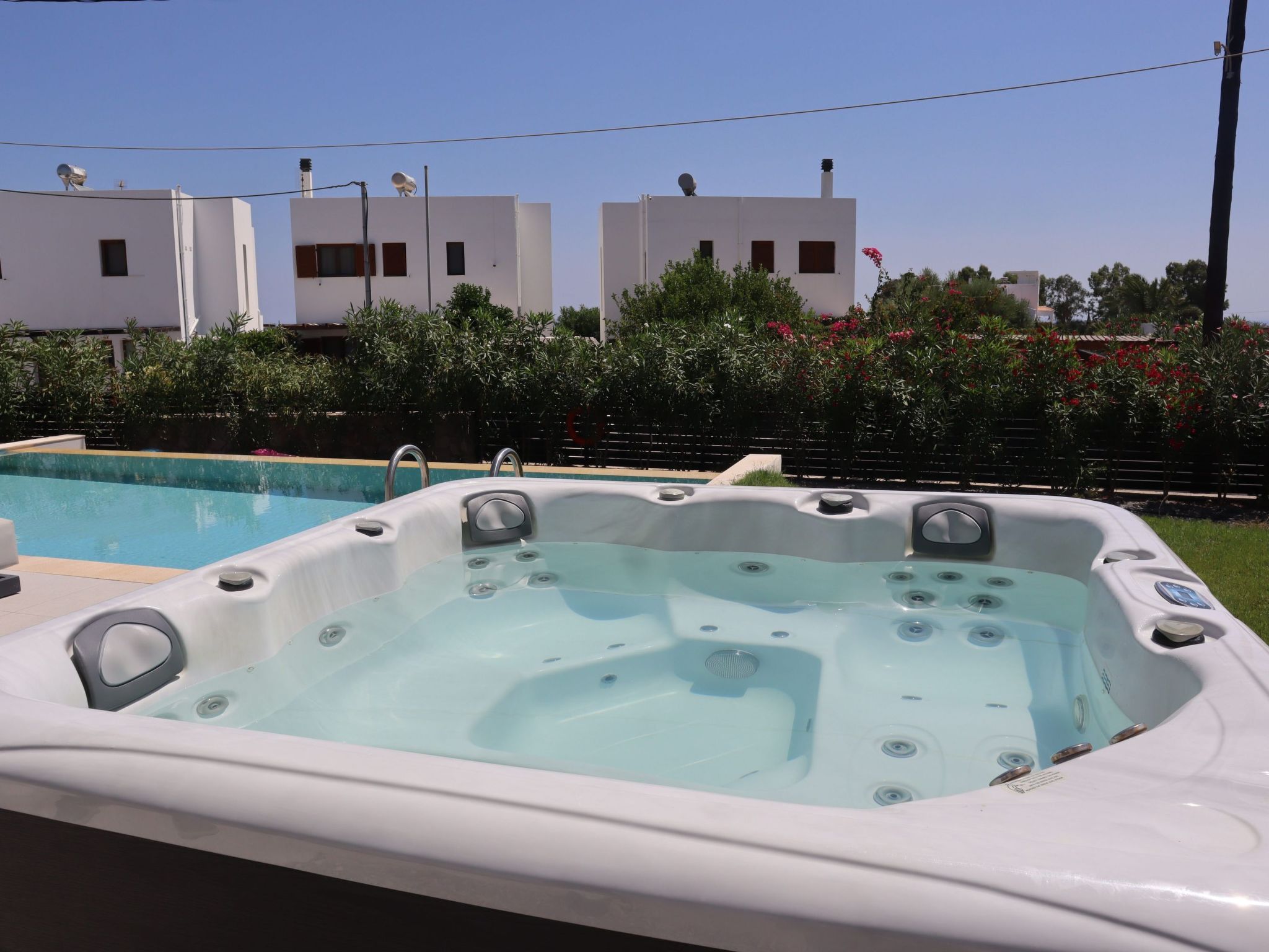 Trapezia Luxury Living - Morganit