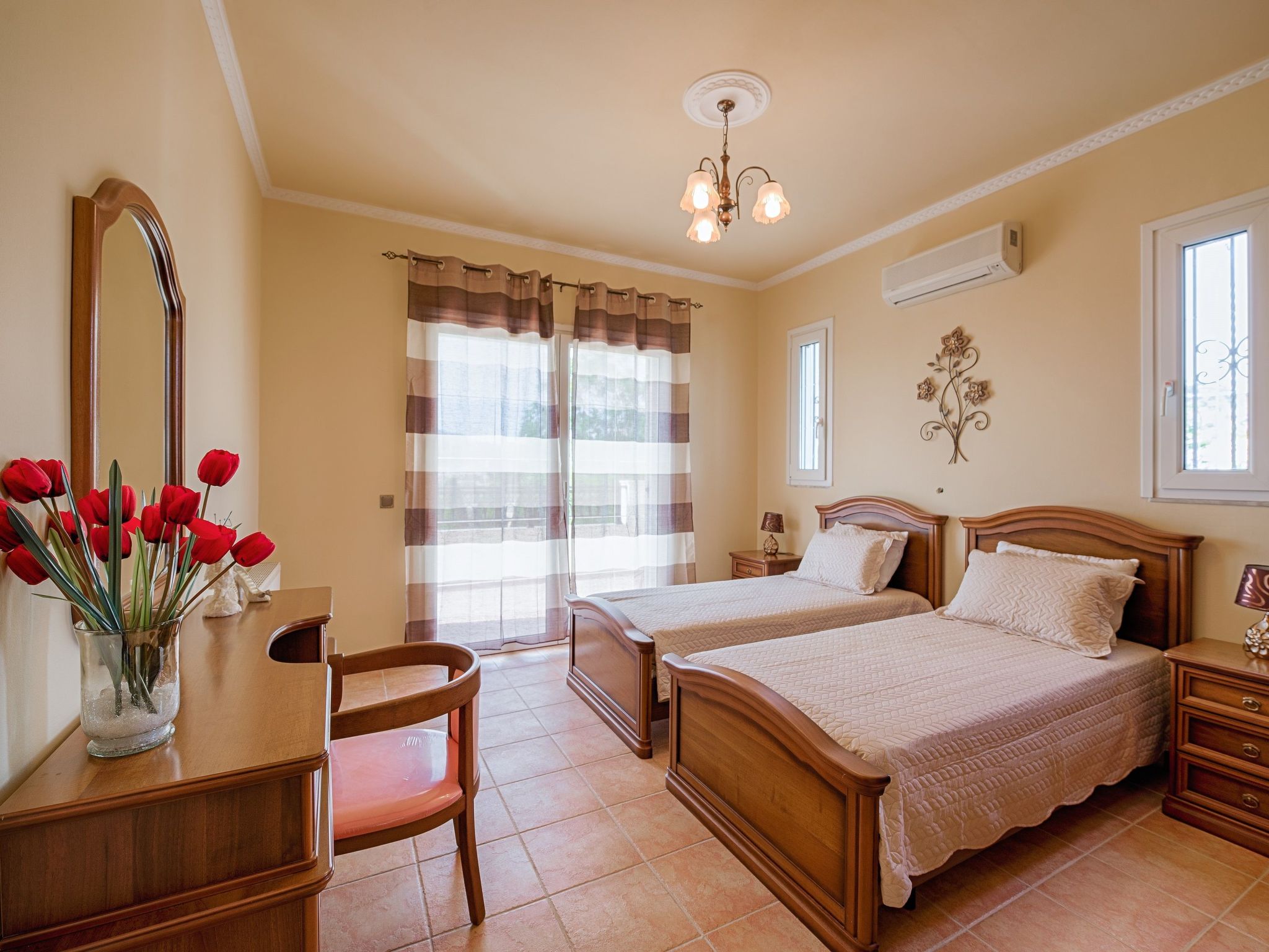 Ferienvilla Royal Classico für 10 Personen-Image-tags.info