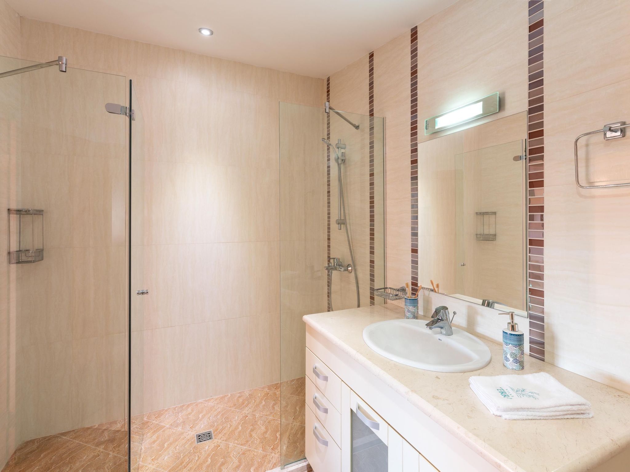 Villa Terra: Zonnig familieparadijs met privézwembad bij Kolympia, Rhodos - foto 33