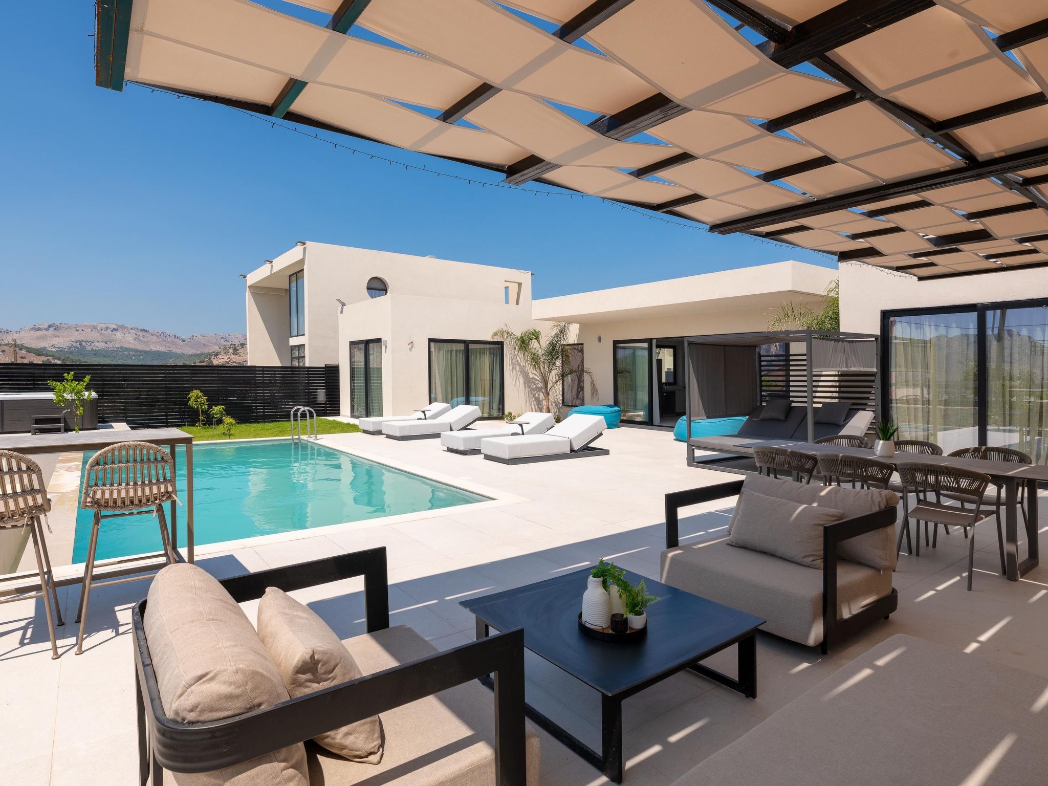 Trapezia Luxury Living -Sonnenstein-Binnen