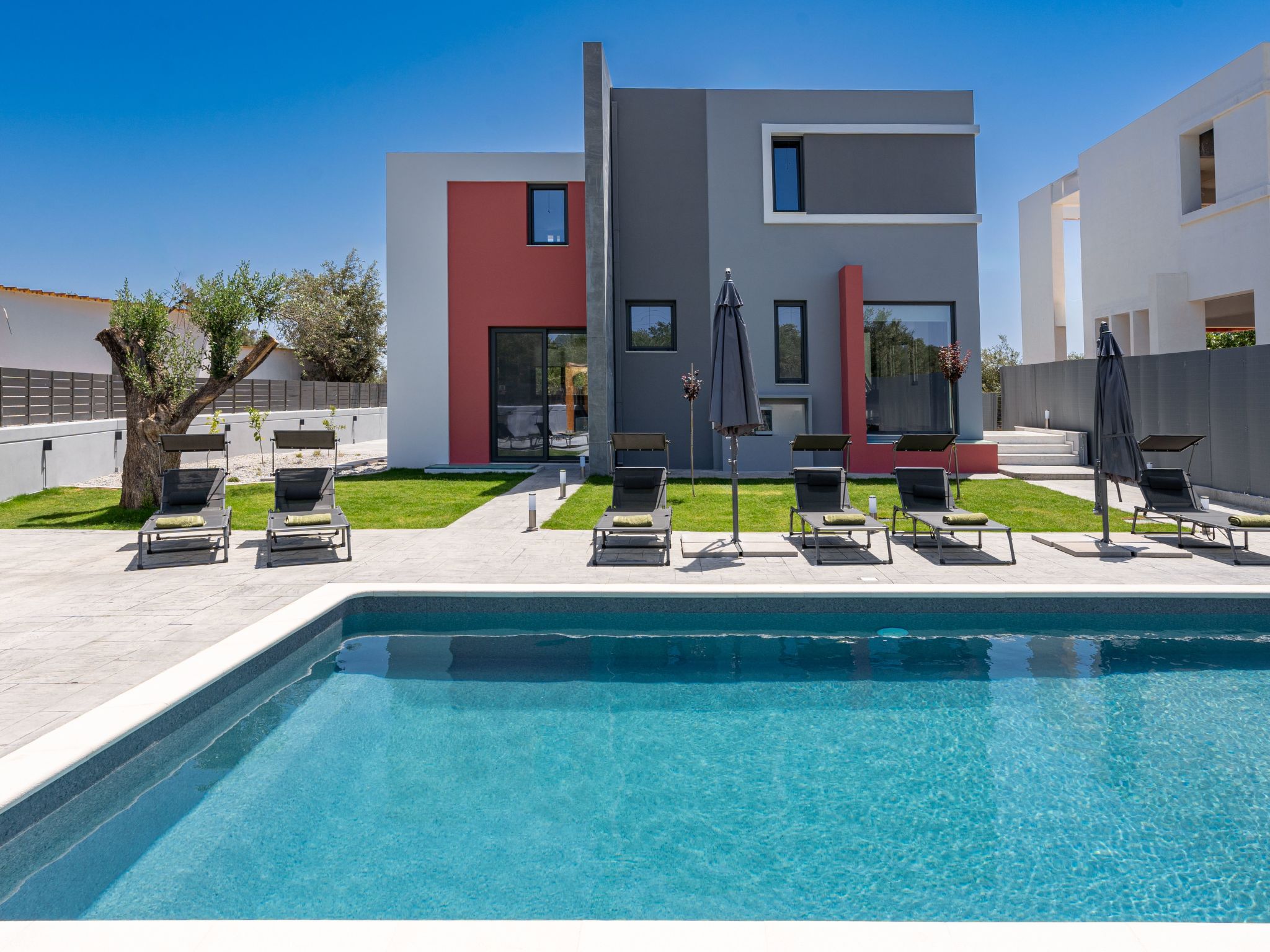 Ferienvilla "Villa Pasadra" mit eigenem Pool - Image-tags.info