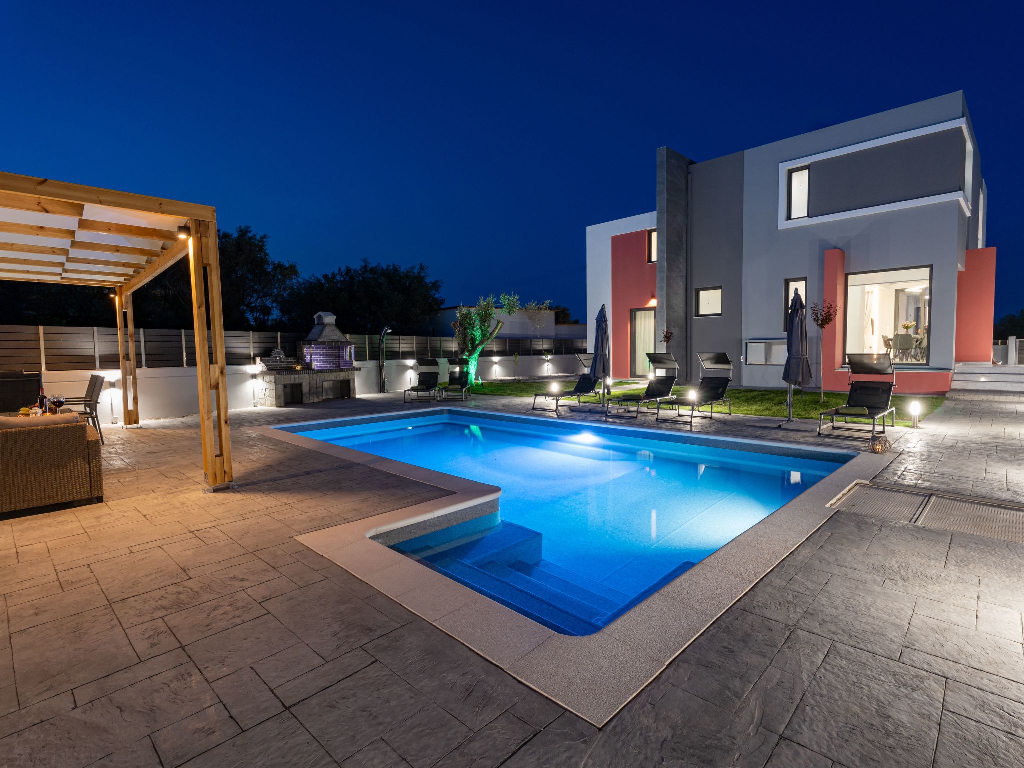 Ferienvilla "Villa Pasadra" mit eigenem Pool - Image-tags.info